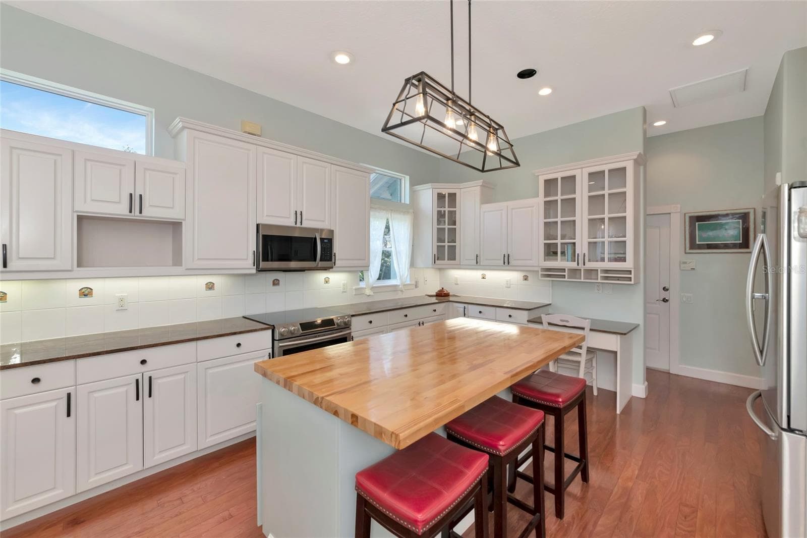 Single Family Residence at 5334 CALLE FLORIDA, SARASOTA, photo 14 of 58