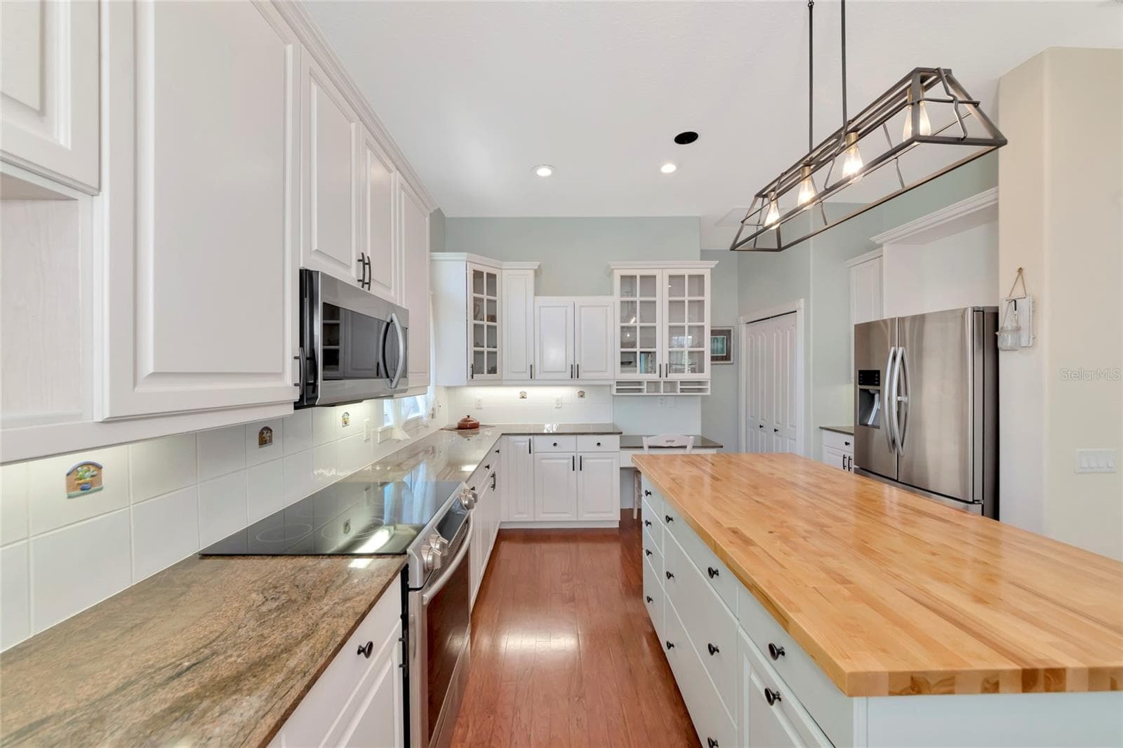 Single Family Residence at 5334 CALLE FLORIDA, SARASOTA, photo 15 of 58