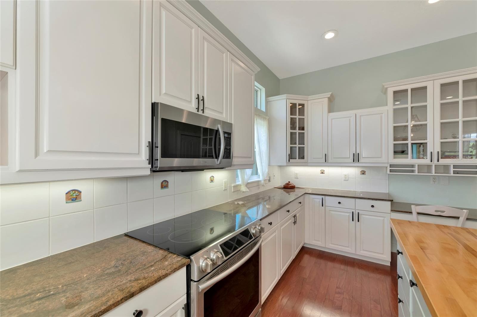 Single Family Residence at 5334 CALLE FLORIDA, SARASOTA, photo 19 of 58
