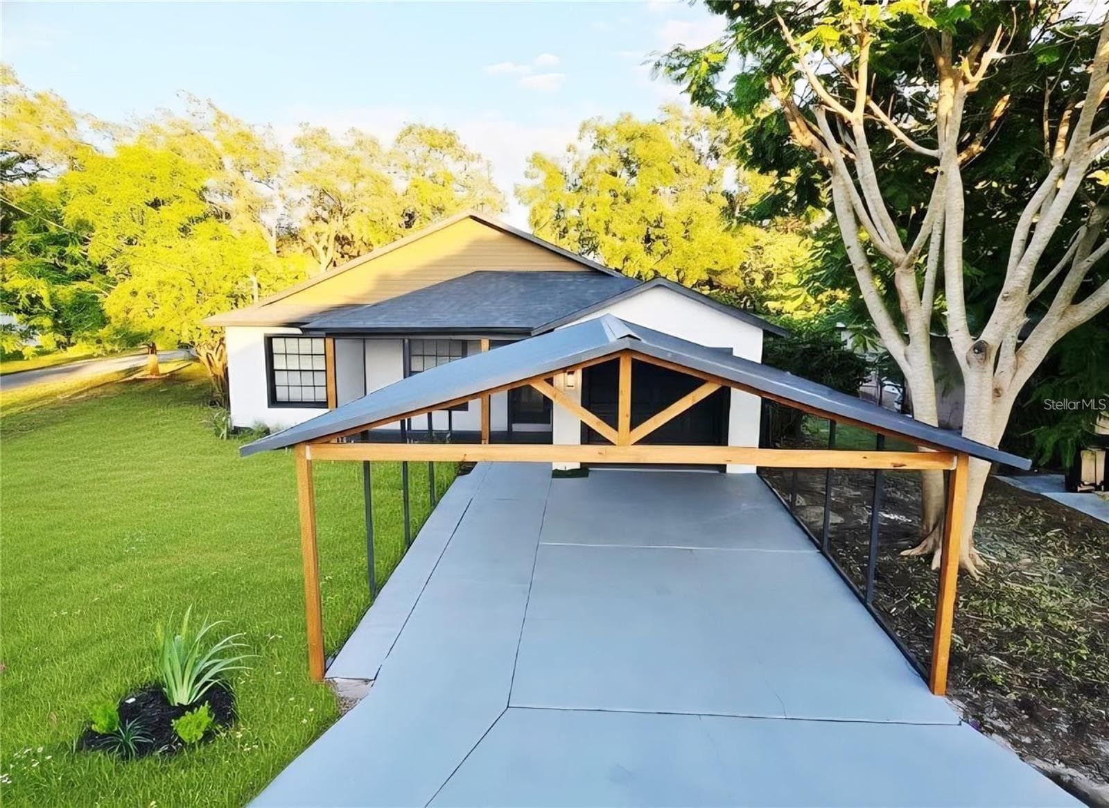 Single Family Residence at 531 1ST AVE, ALTAMONTE SPRINGS, photo 3 of 35
