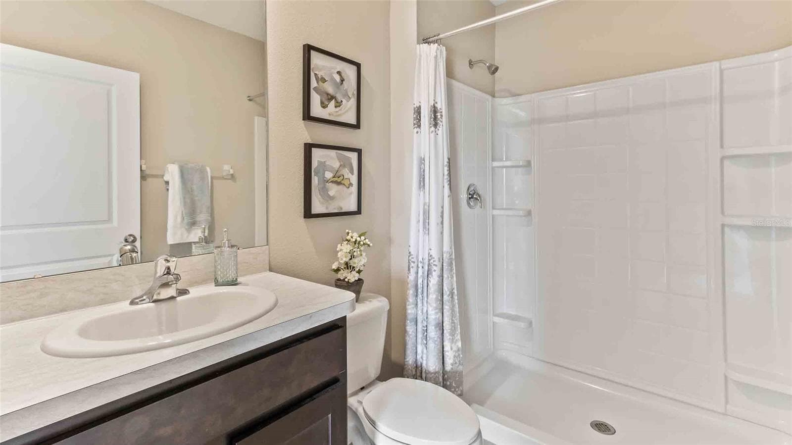 Single Family Residence at 4540 HIDDEN FARM DR, PLANT CITY, photo 9 of 17