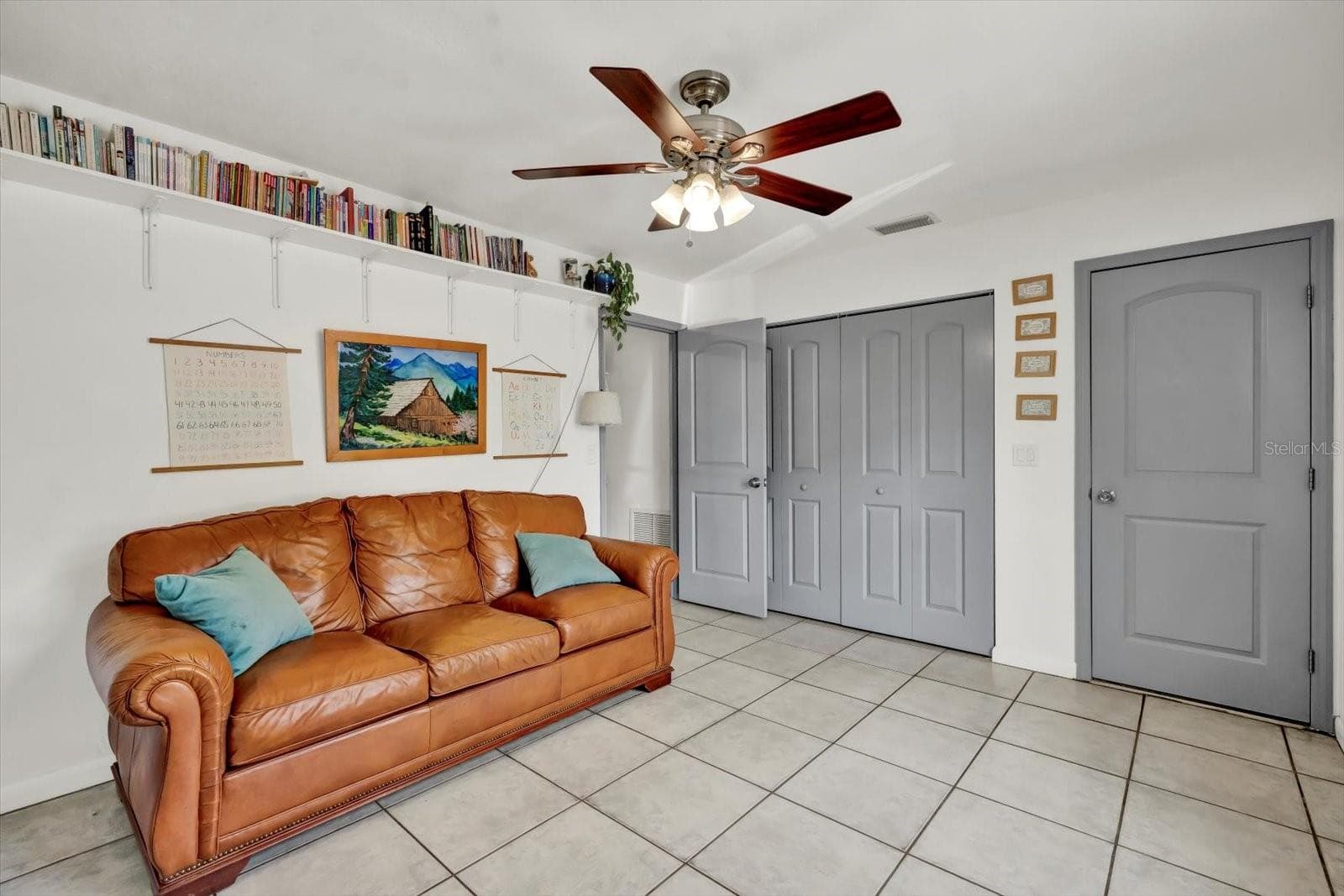 Single Family Residence at 245 COUNTRY CIRCLE DR E, PORT ORANGE, photo 24 of 49