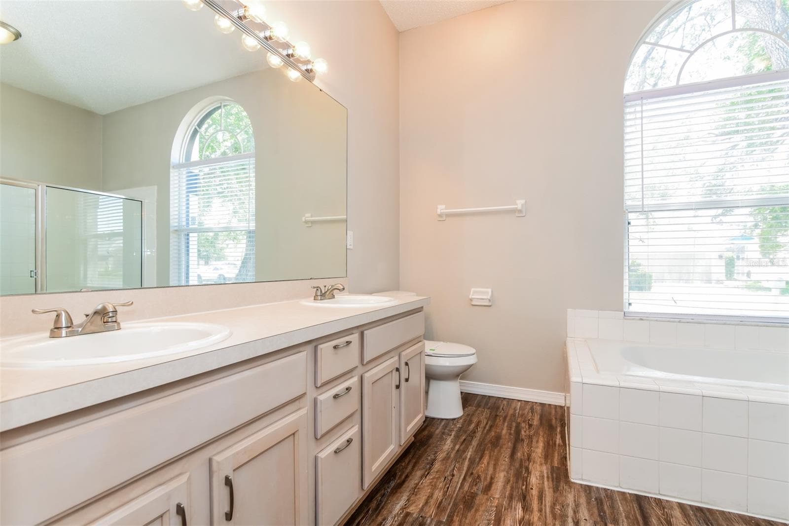 Single Family Residence at 8615 CAVENDISH DR, KISSIMMEE, photo 14 of 15