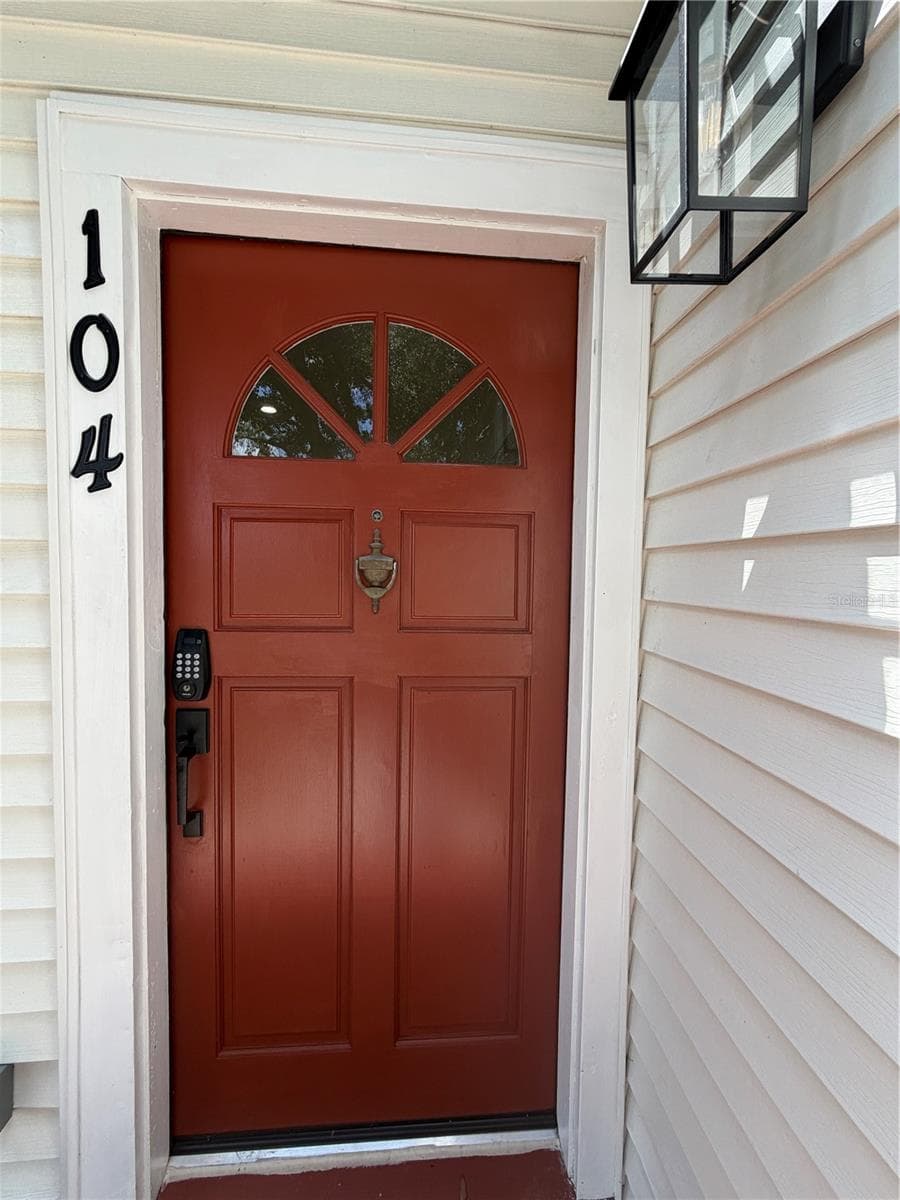 Single Family Residence at 104 W LAMBRIGHT ST, TAMPA, photo 7 of 70