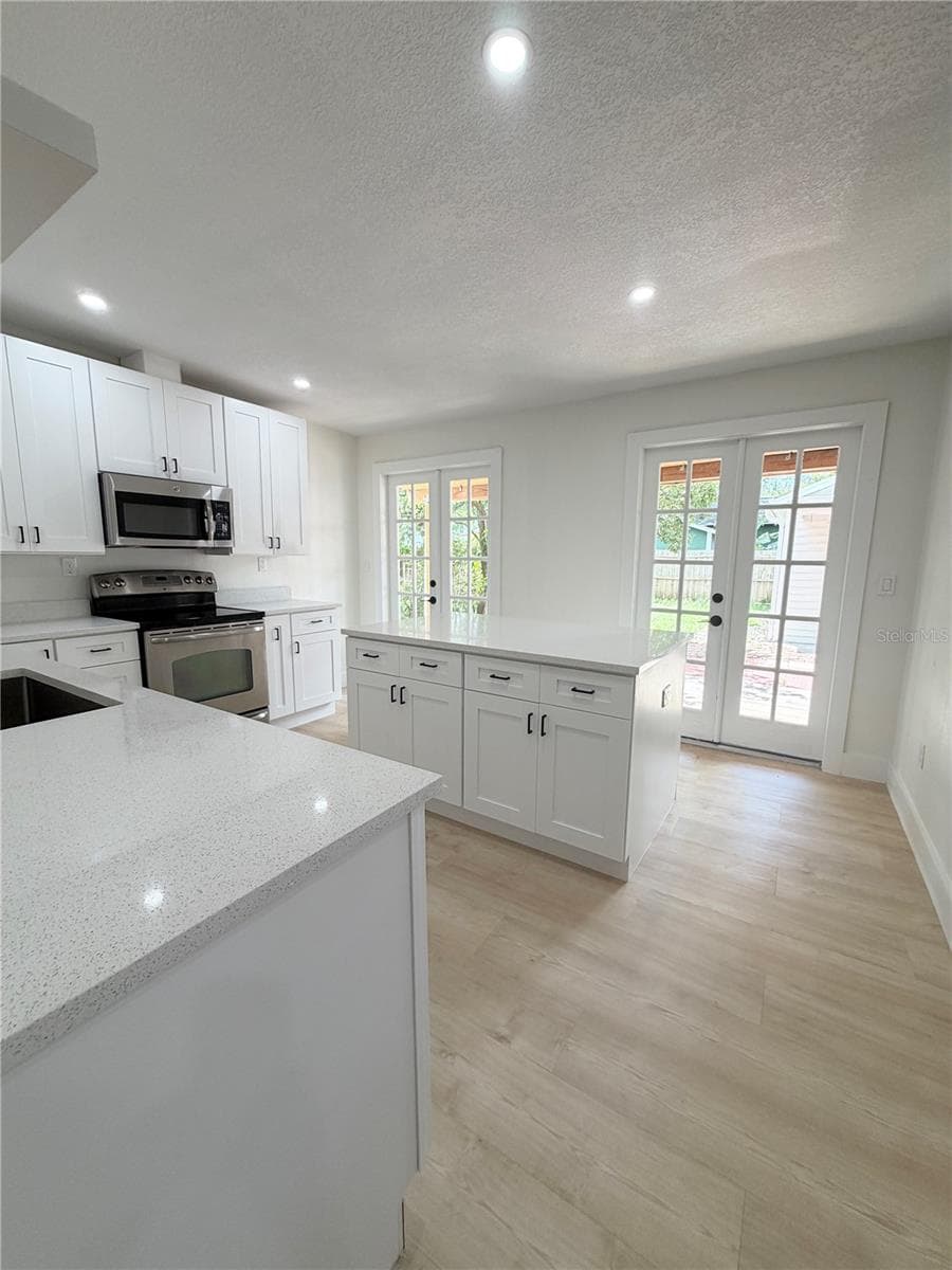 Single Family Residence at 104 W LAMBRIGHT ST, TAMPA, photo 43 of 70