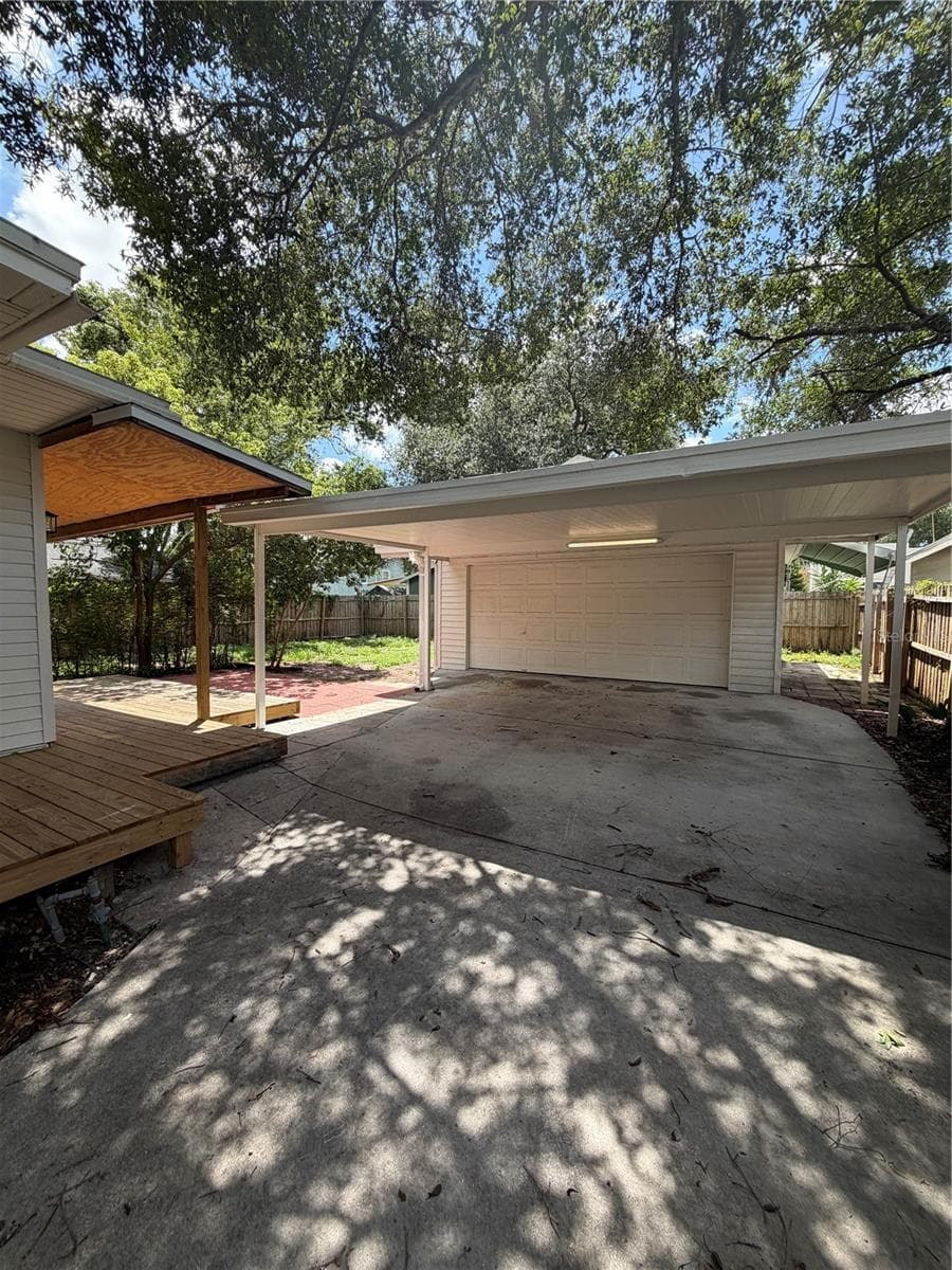 Single Family Residence at 104 W LAMBRIGHT ST, TAMPA, photo 69 of 70