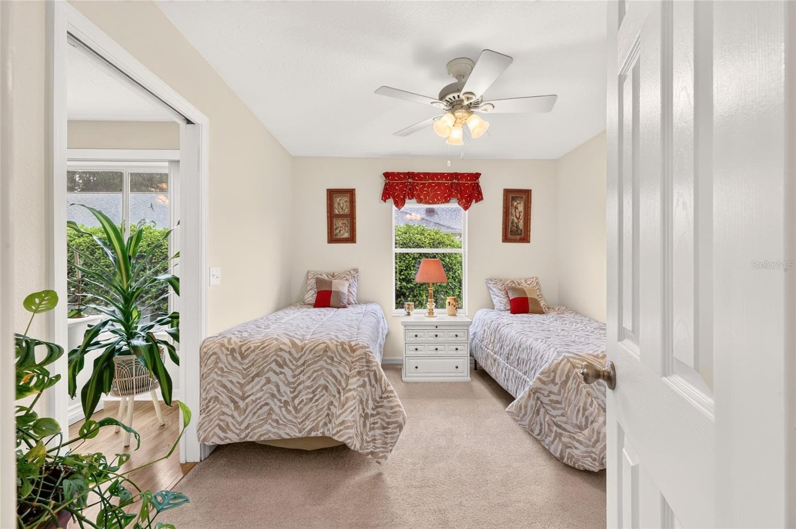 Bedroom 3 (Rear) - 16947 SE 93RD CUTHBERT CIR, THE VILLAGES