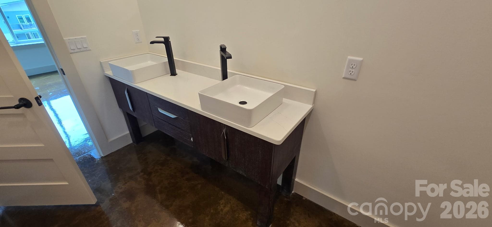 lower level en suite bath - 309 Iron Ridge Loop, Asheville