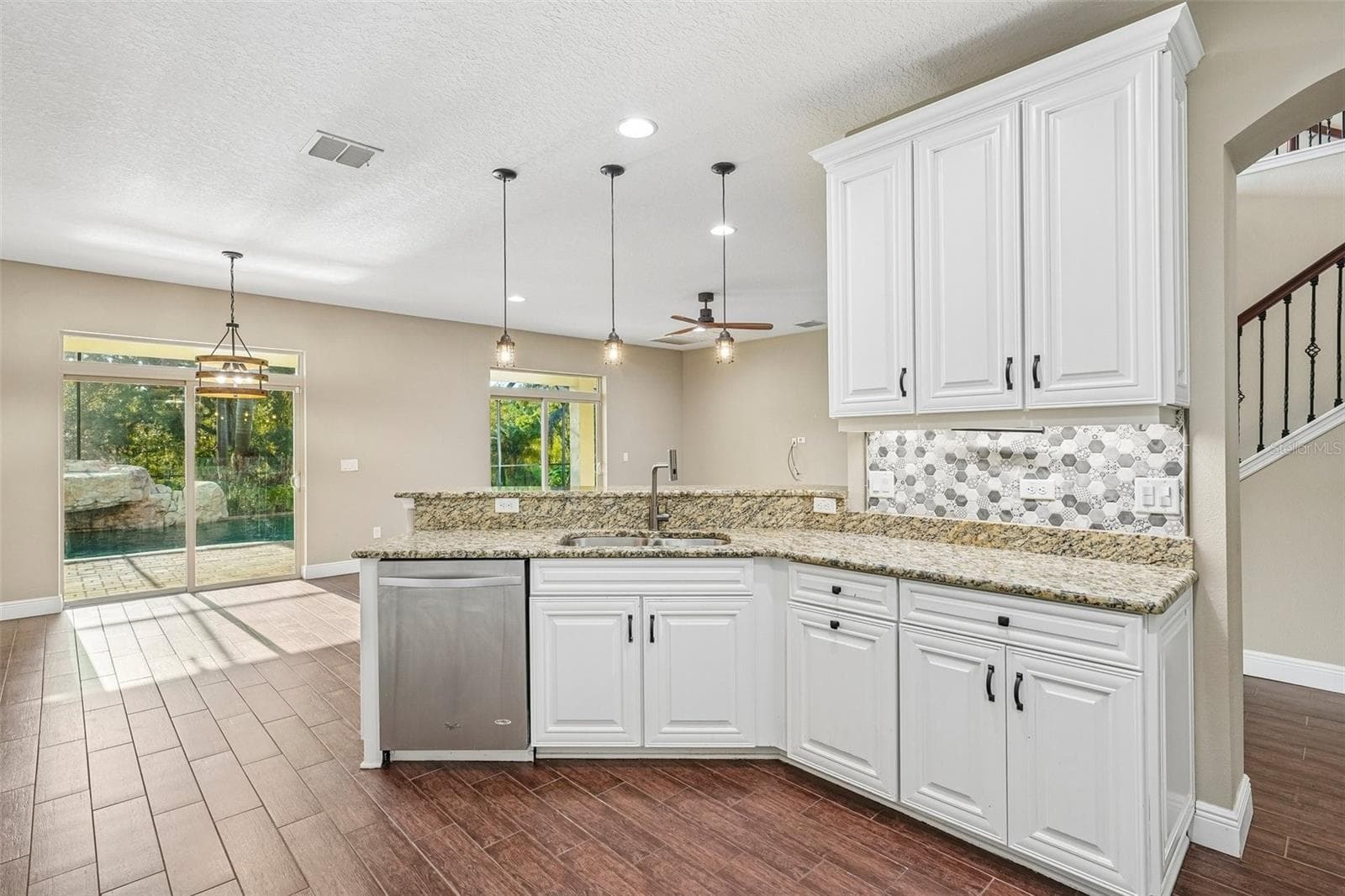 Single Family Residence at 19711 WELLINGTON MANOR BLVD, LUTZ, photo 11 of 39