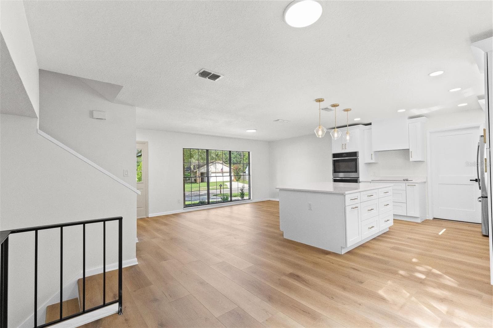 Single Family Residence at 3720 MURRAY DALE DR, VALRICO, photo 21 of 68