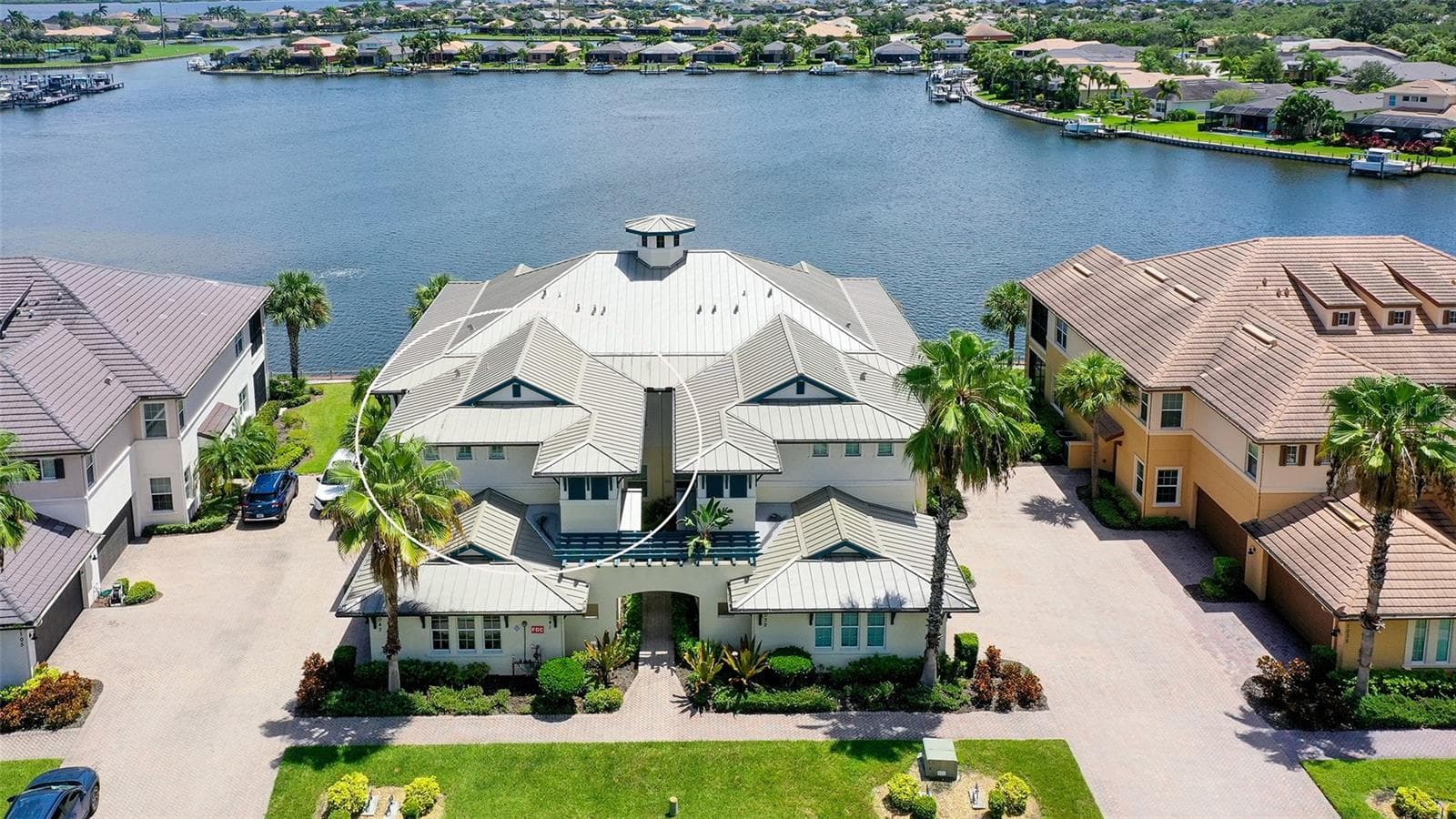 Condominium at 1041 RIVERSCAPE ST #1041, BRADENTON, photo 2 of 75