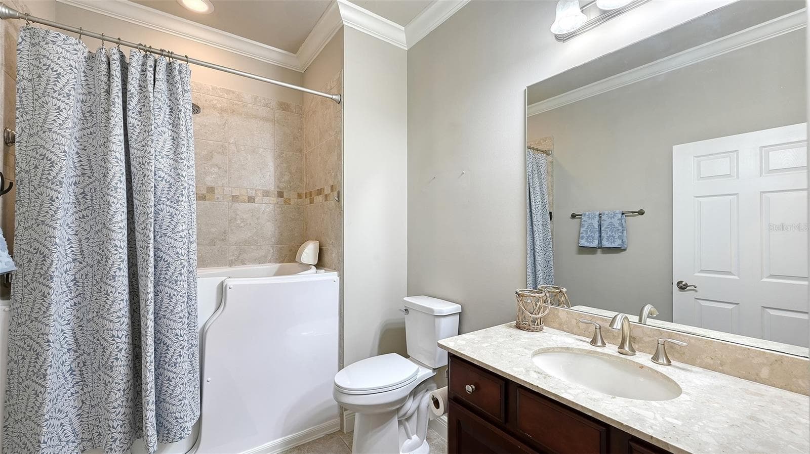 Condominium at 1041 RIVERSCAPE ST #1041, BRADENTON, photo 33 of 75