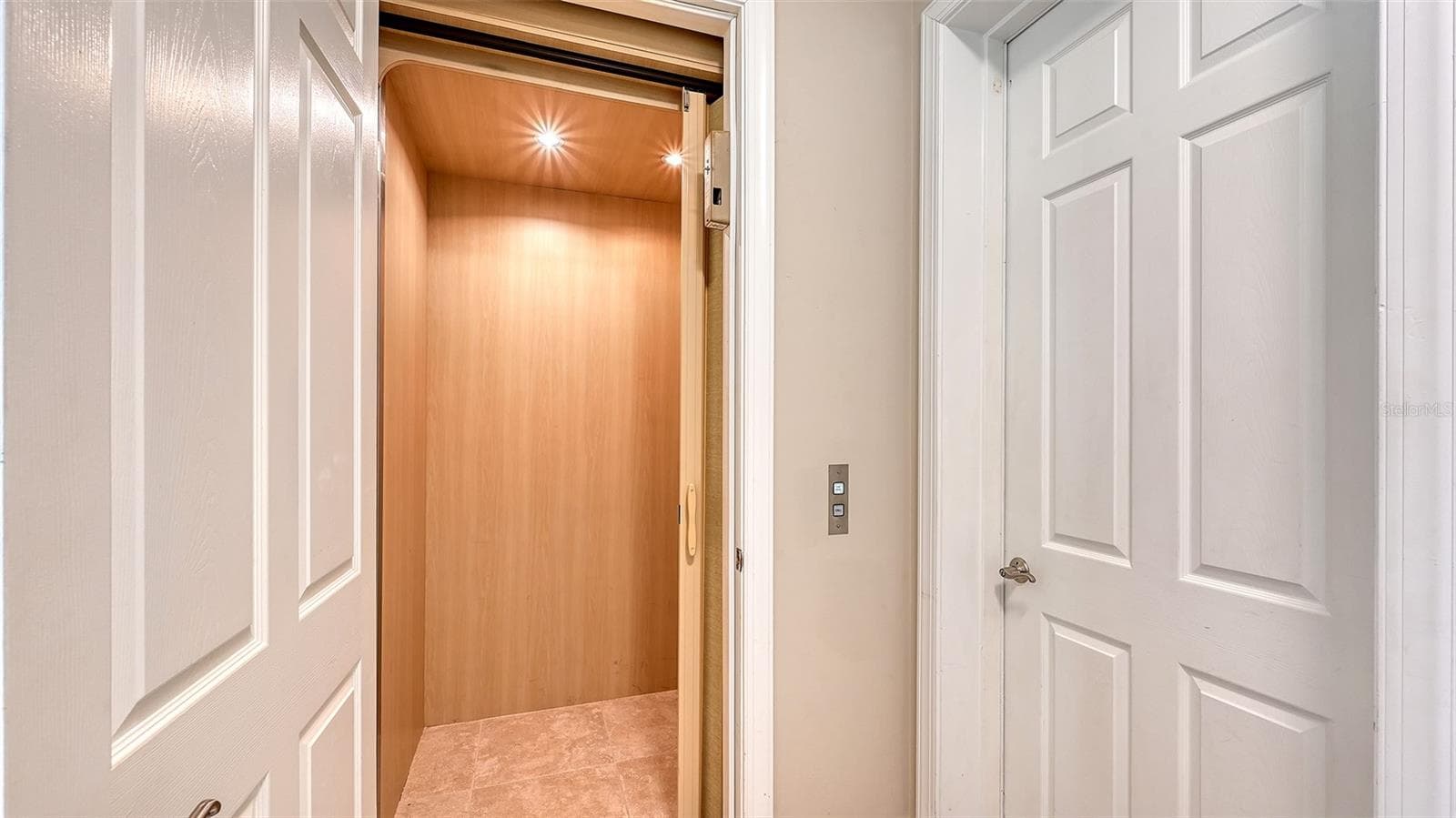 Condominium at 1041 RIVERSCAPE ST #1041, BRADENTON, photo 38 of 75
