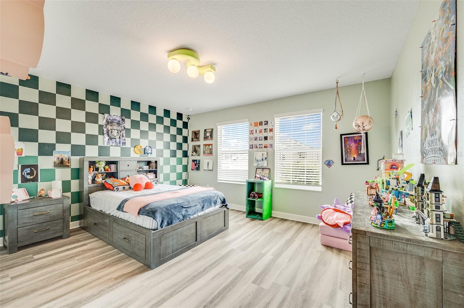 Bedroom 2 of 5 - 2353 CRESCENT MOON ST, KISSIMMEE