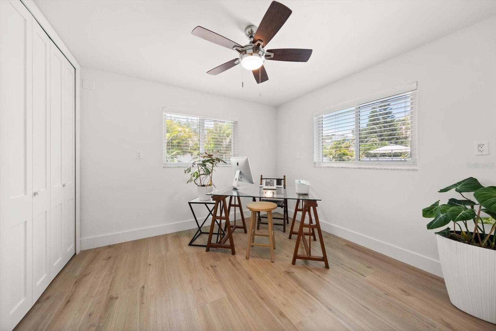 Bedroom #4, also makes a great office! - 821 JACARANDA DR, LARGO