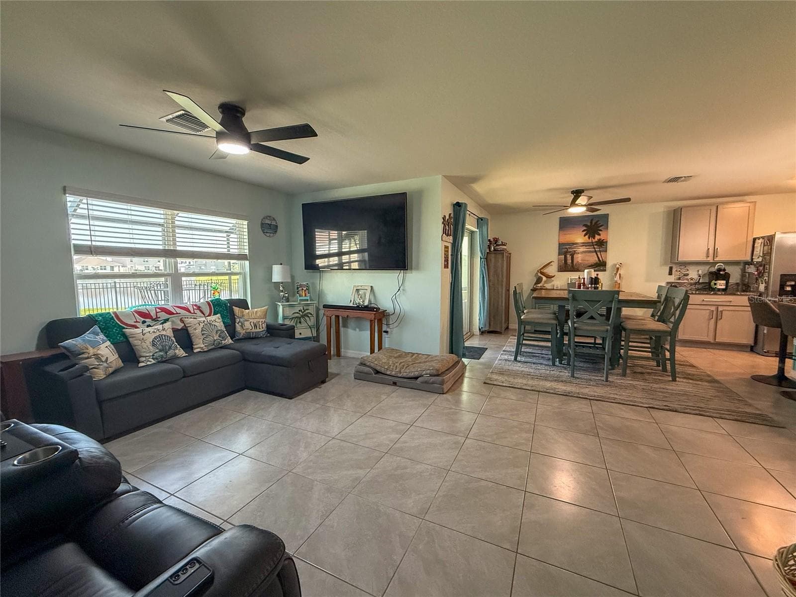 LIVING ROOM - 4120 QUIET RAIN CT, PALMETTO