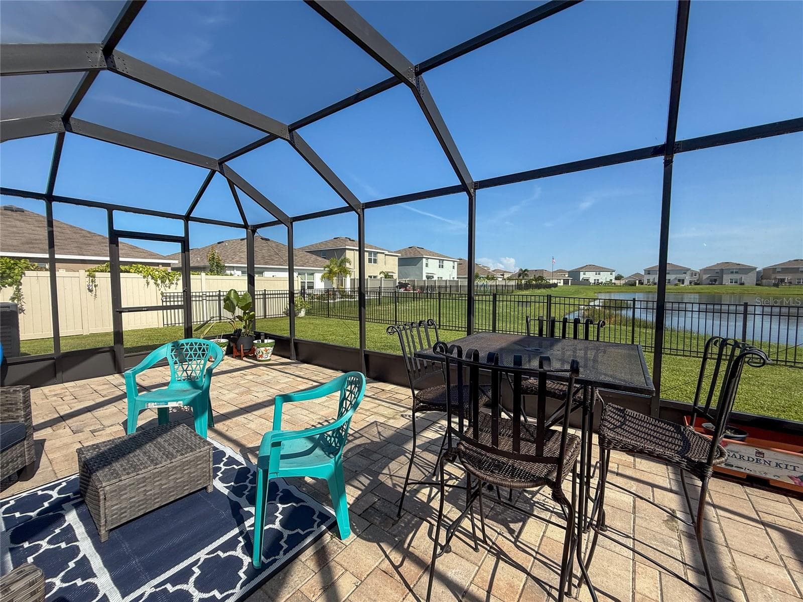 FULLY SCREENED IN PATIO - 4120 QUIET RAIN CT, PALMETTO