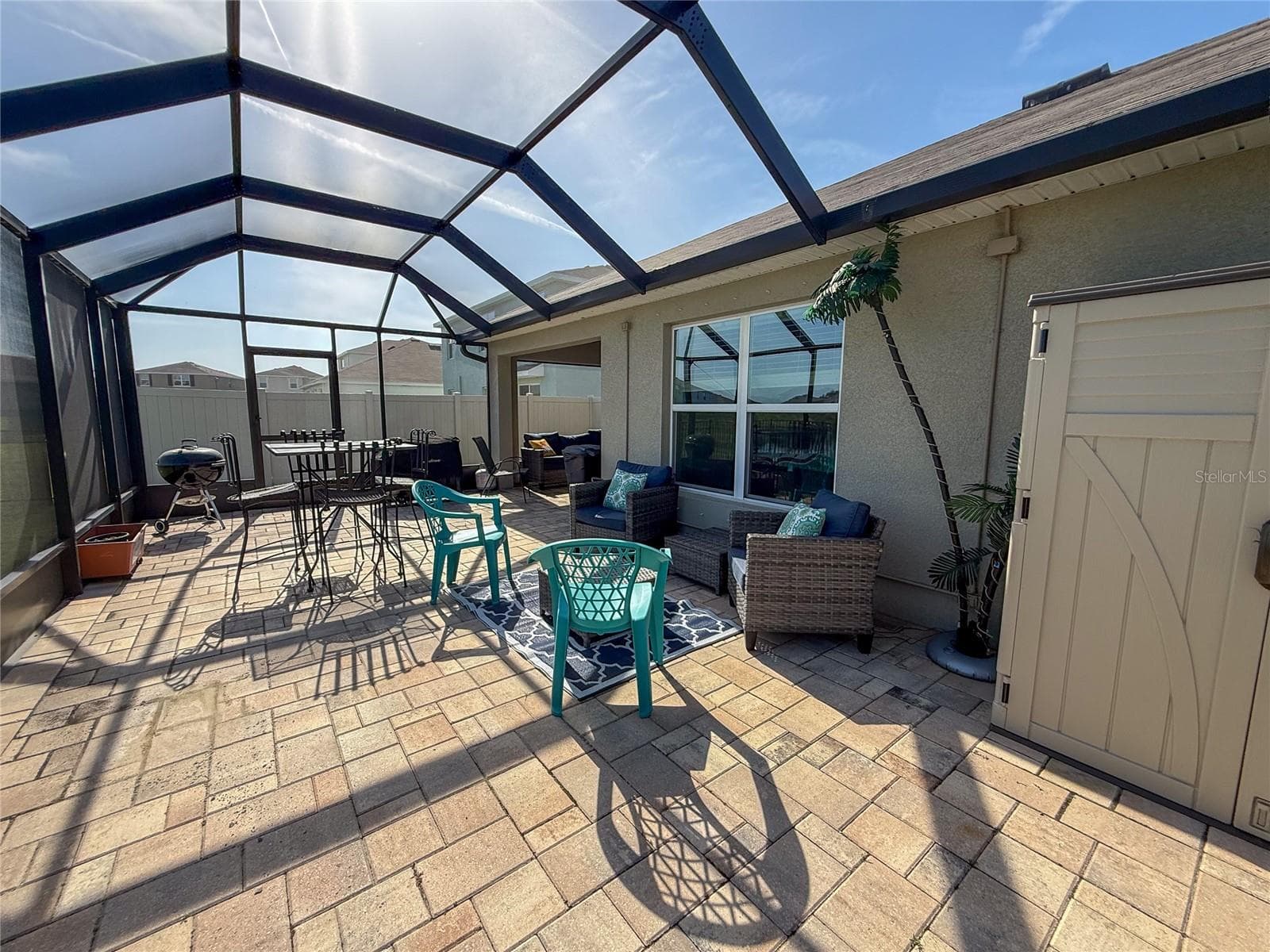 FULLY SCREENED IN PATIO - 4120 QUIET RAIN CT, PALMETTO