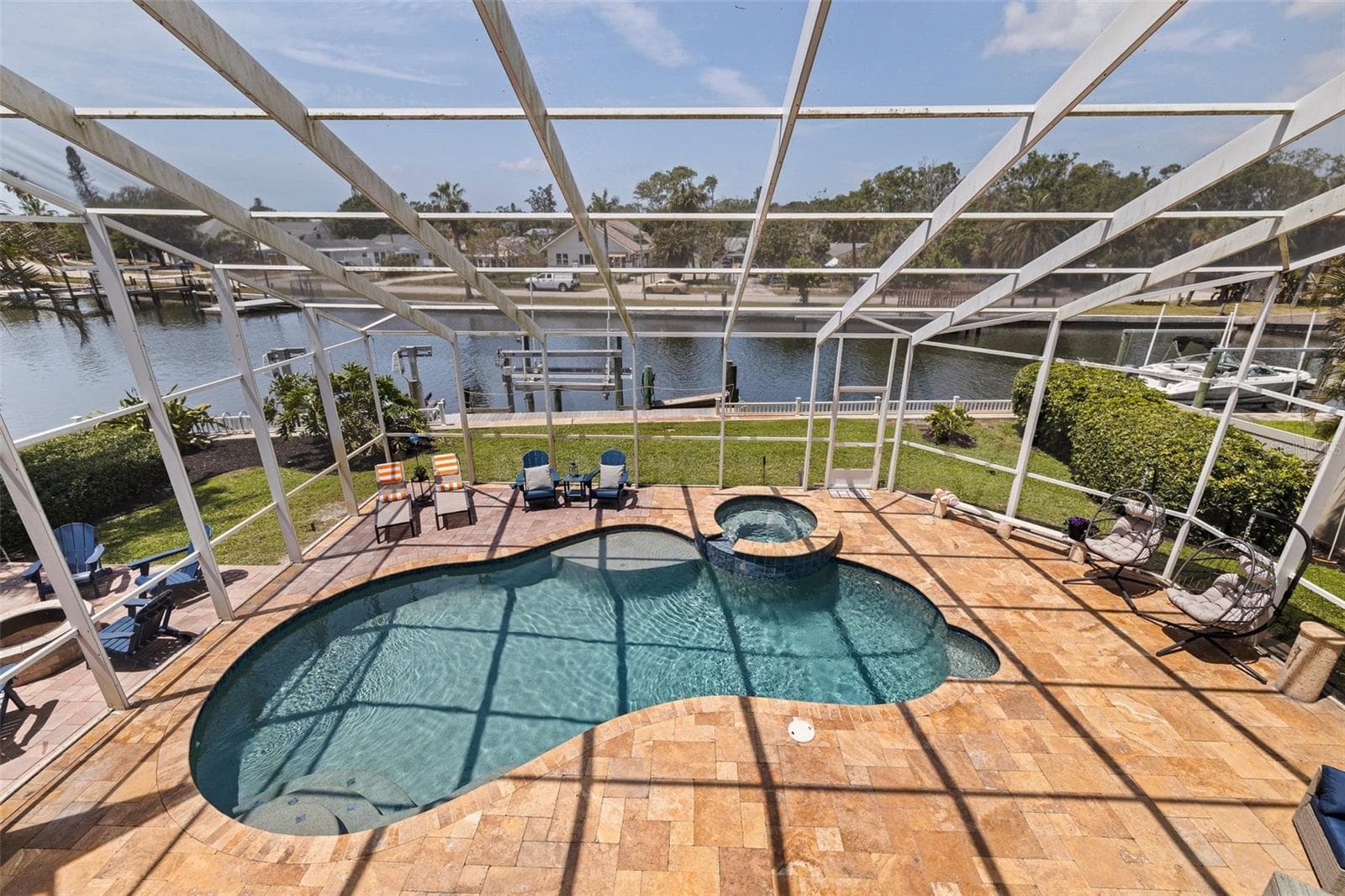 Single Family Residence at 3931 POMPANO DR SE, ST PETERSBURG, photo 3 of 65