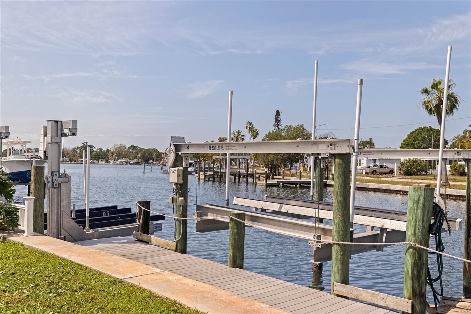 Single Family Residence at 3931 POMPANO DR SE, ST PETERSBURG, photo 6 of 65