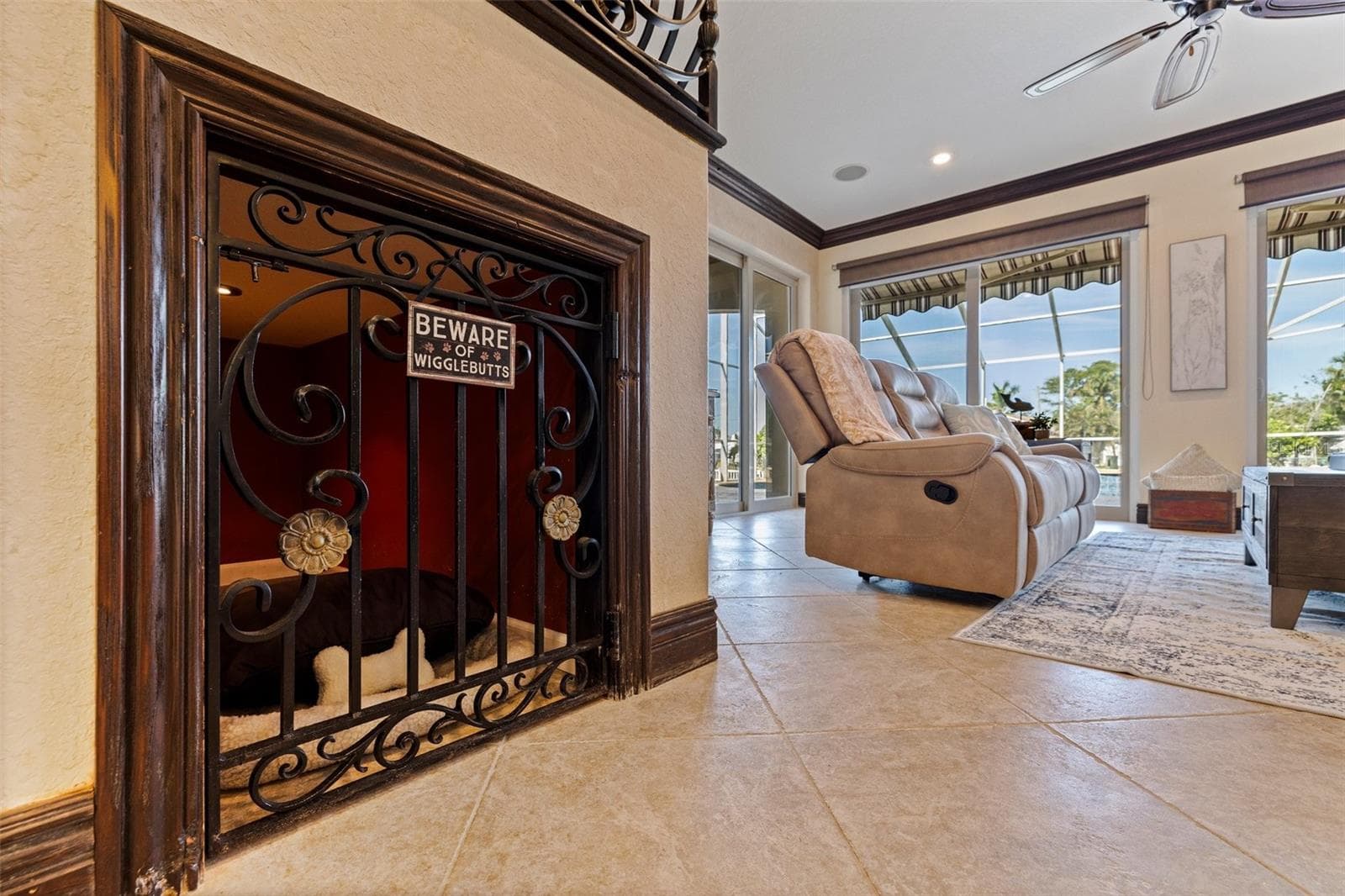 Single Family Residence at 3931 POMPANO DR SE, ST PETERSBURG, photo 22 of 65