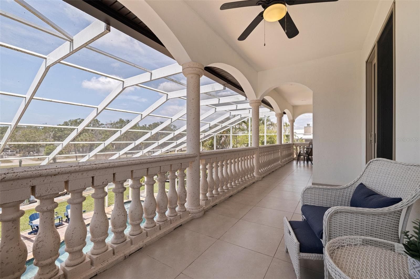 Single Family Residence at 3931 POMPANO DR SE, ST PETERSBURG, photo 39 of 65