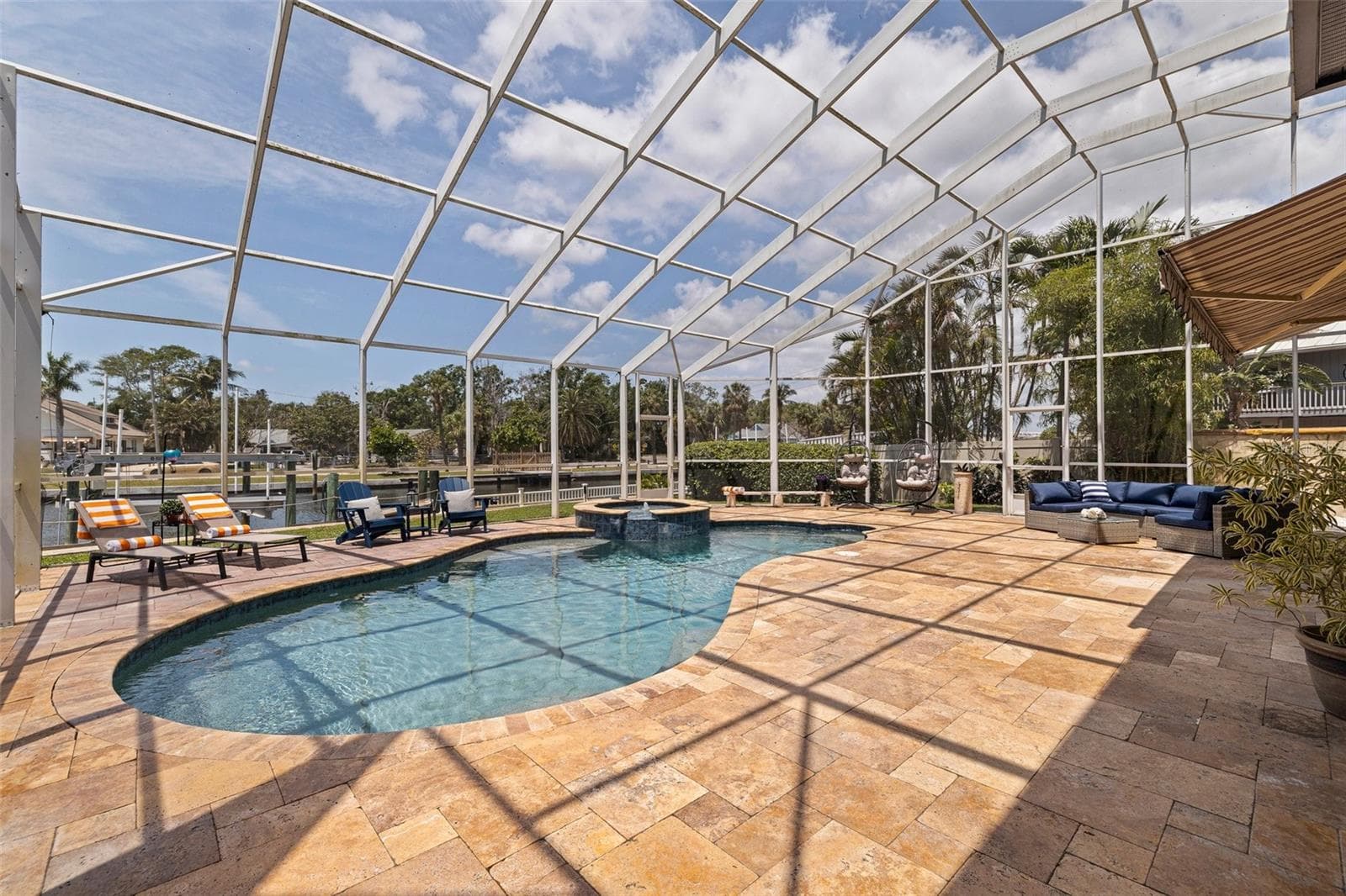 Single Family Residence at 3931 POMPANO DR SE, ST PETERSBURG, photo 45 of 65