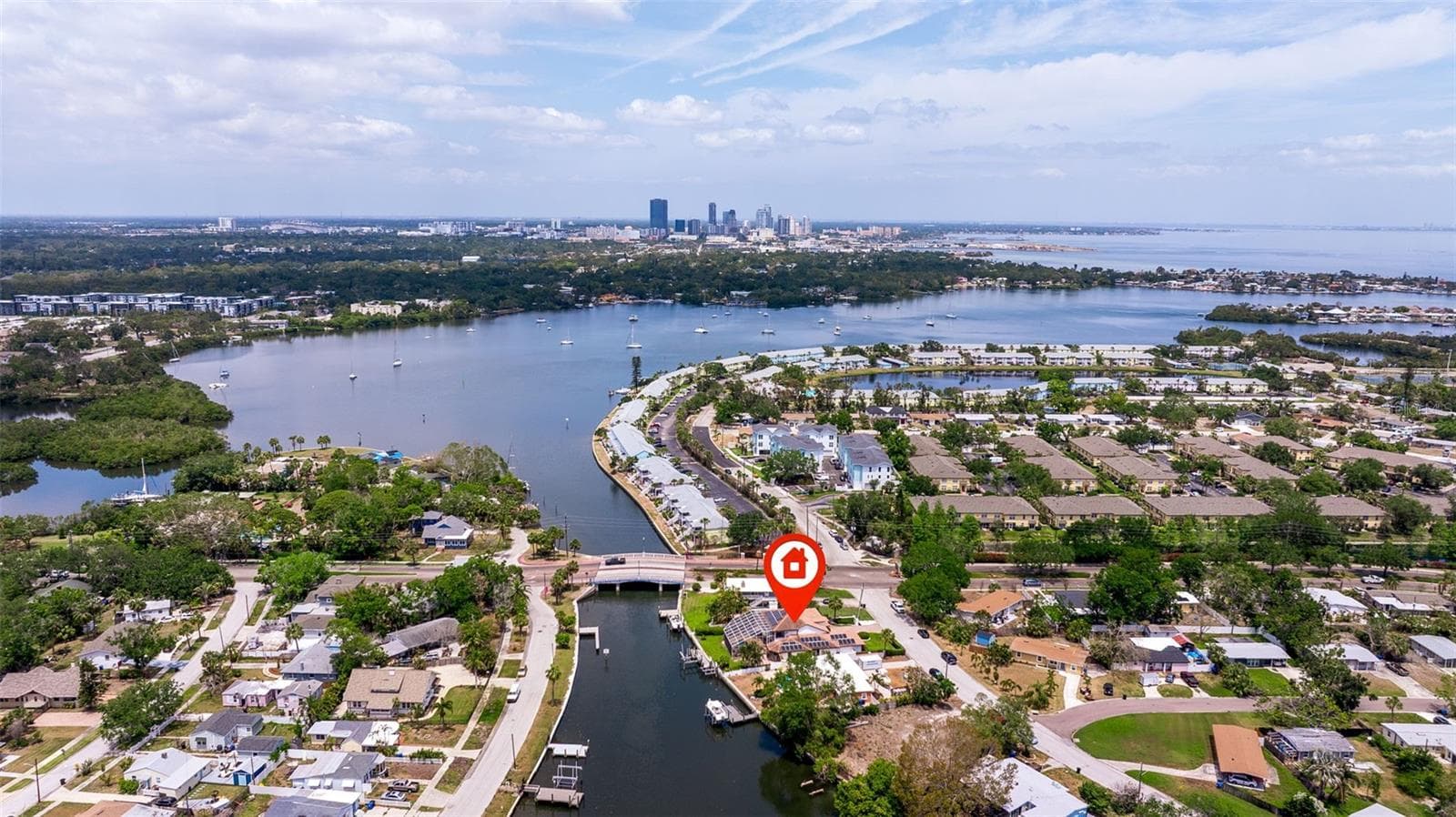 Single Family Residence at 3931 POMPANO DR SE, ST PETERSBURG, photo 60 of 65