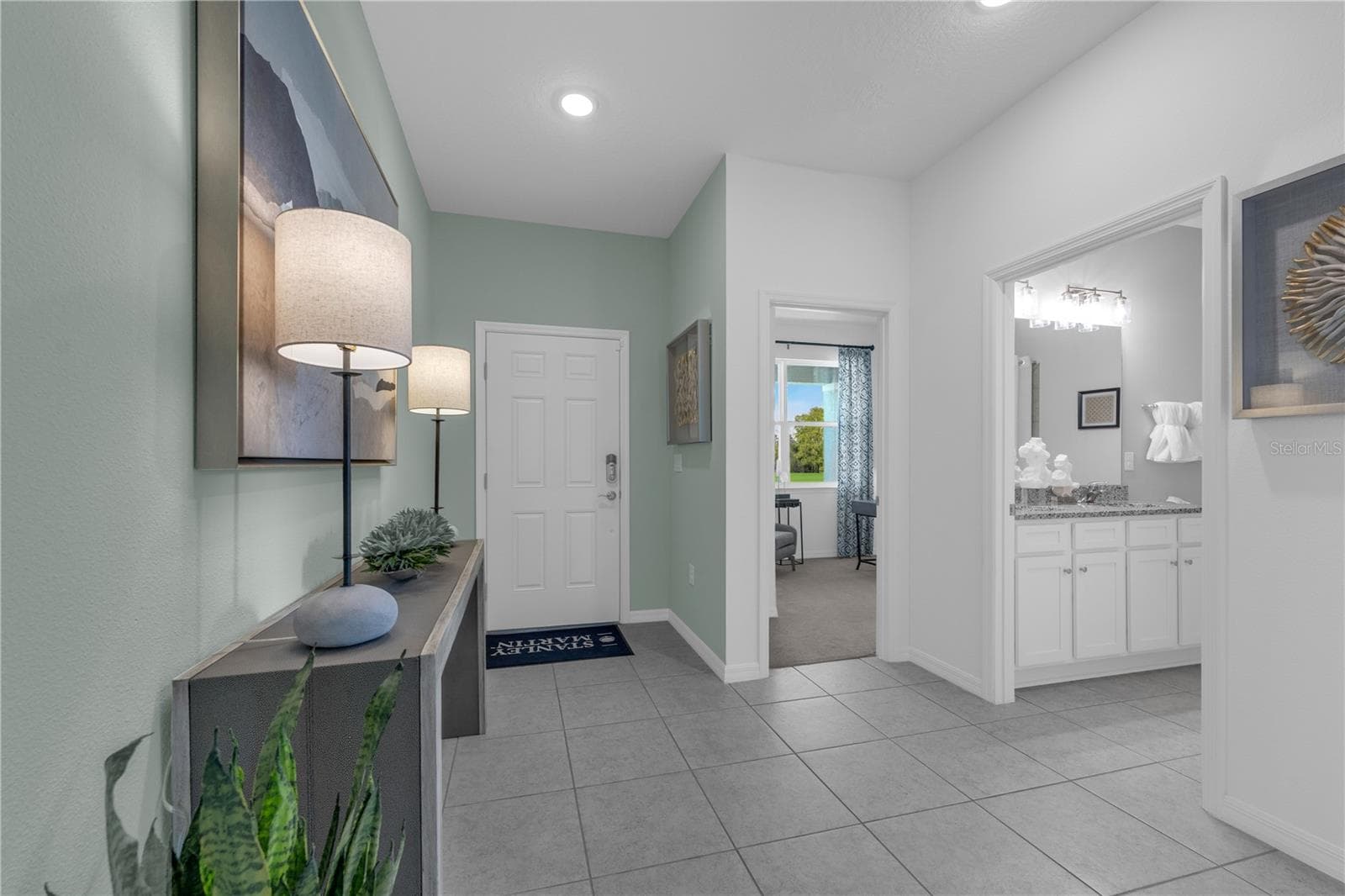 Single Family Residence at 6739 WINTERBERRY DR, LAKE HAMILTON, photo 3 of 30