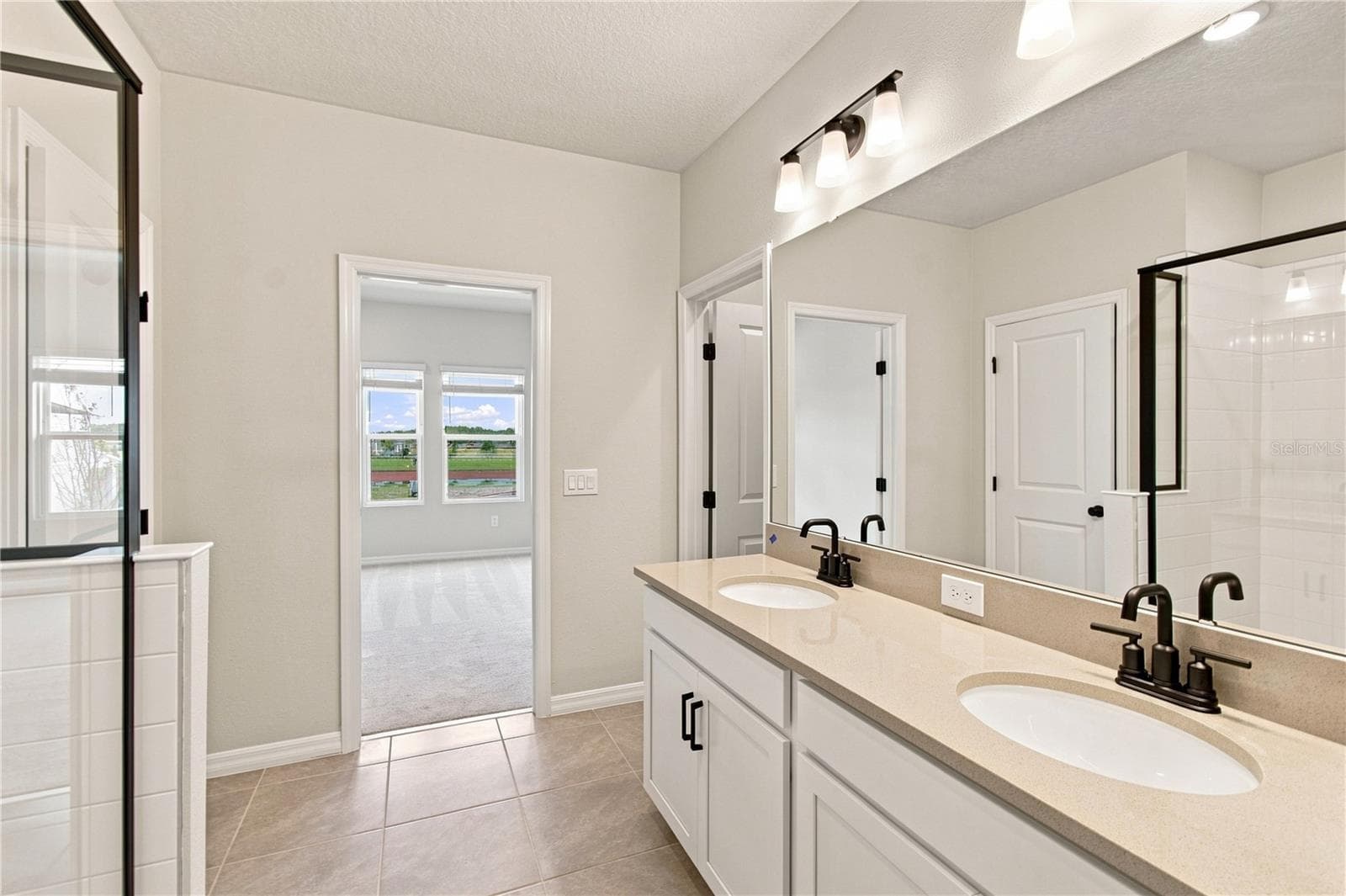 Owner's Bath - 5596 COOPERS HAWK CT, ST CLOUD