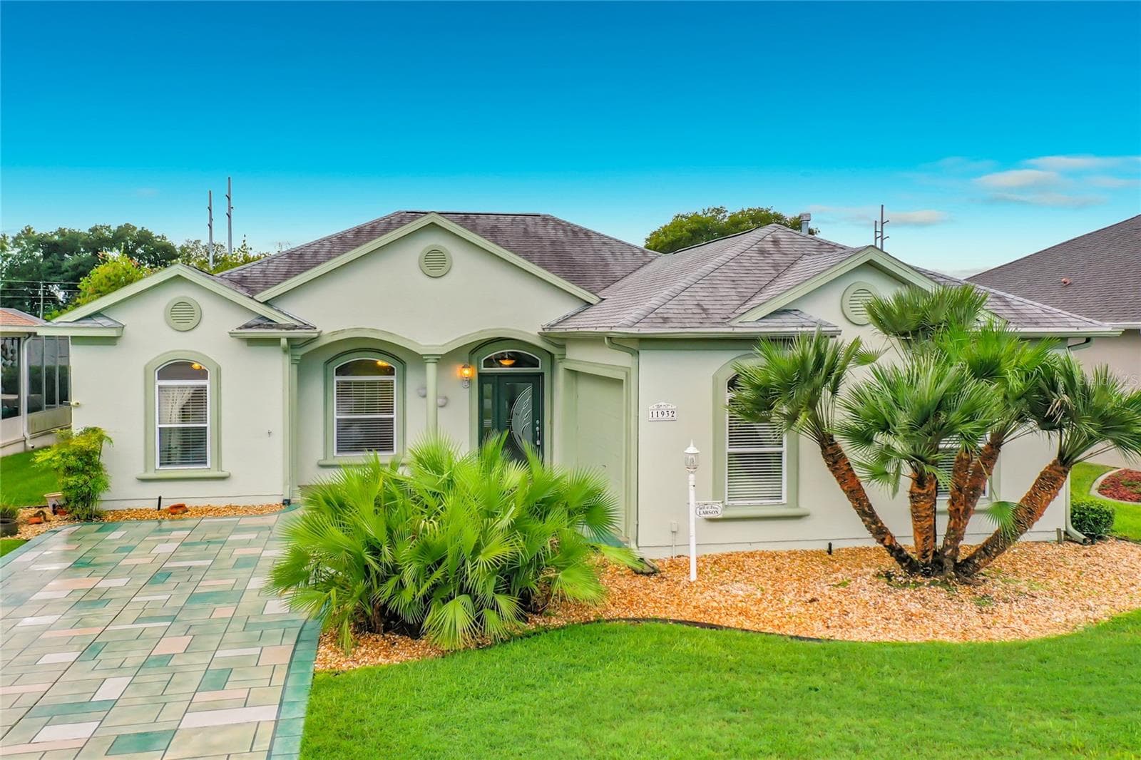 Private mailbox, close to outdoor heated pool and Pickleball Cts. - 11932 SE 179TH ST, SUMMERFIELD