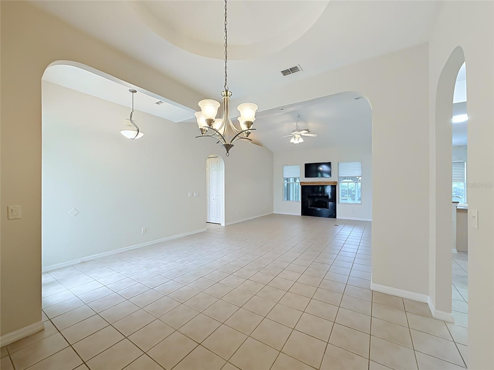 Single Family Residence at 11932 SE 179TH ST, SUMMERFIELD, photo 15 of 84