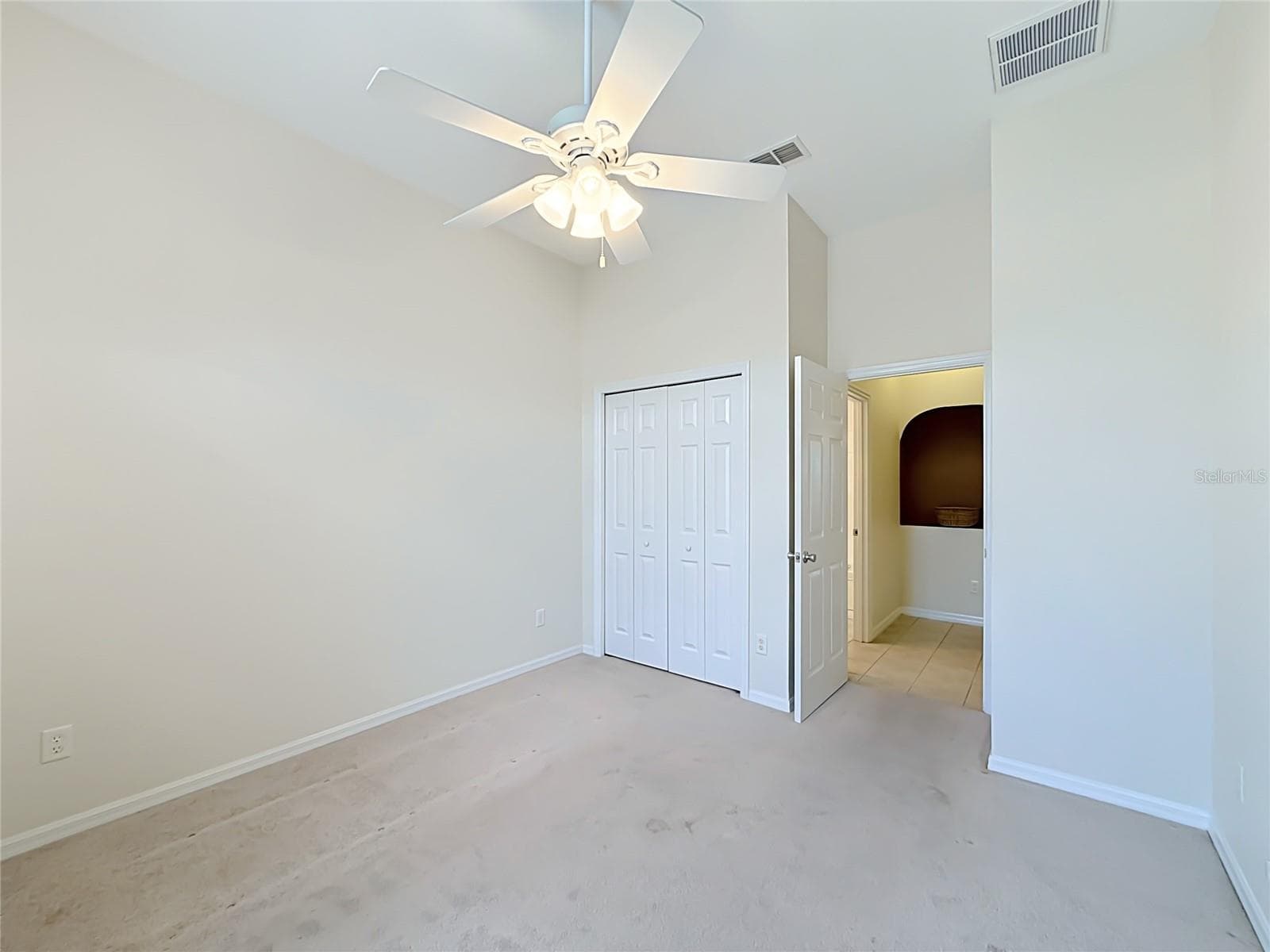 Carpet an easily replaced - 11932 SE 179TH ST, SUMMERFIELD