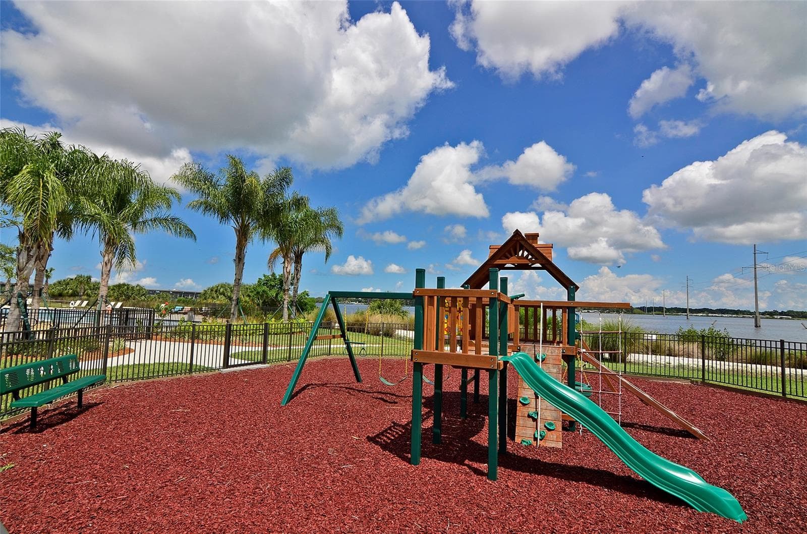 Condominium at 1041 RIVERSCAPE ST #1041, BRADENTON, photo 56 of 75