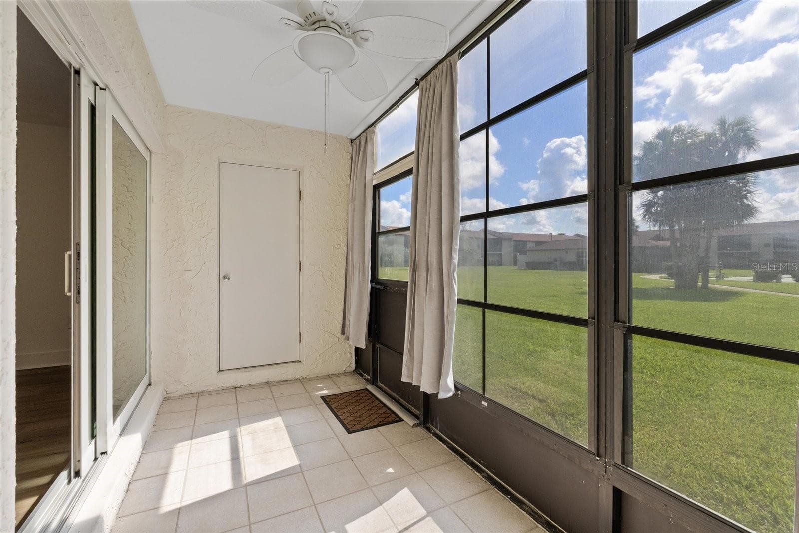 Condominium at 5154 TURQUOISE LN #106, NEW PORT RICHEY, photo 6 of 46