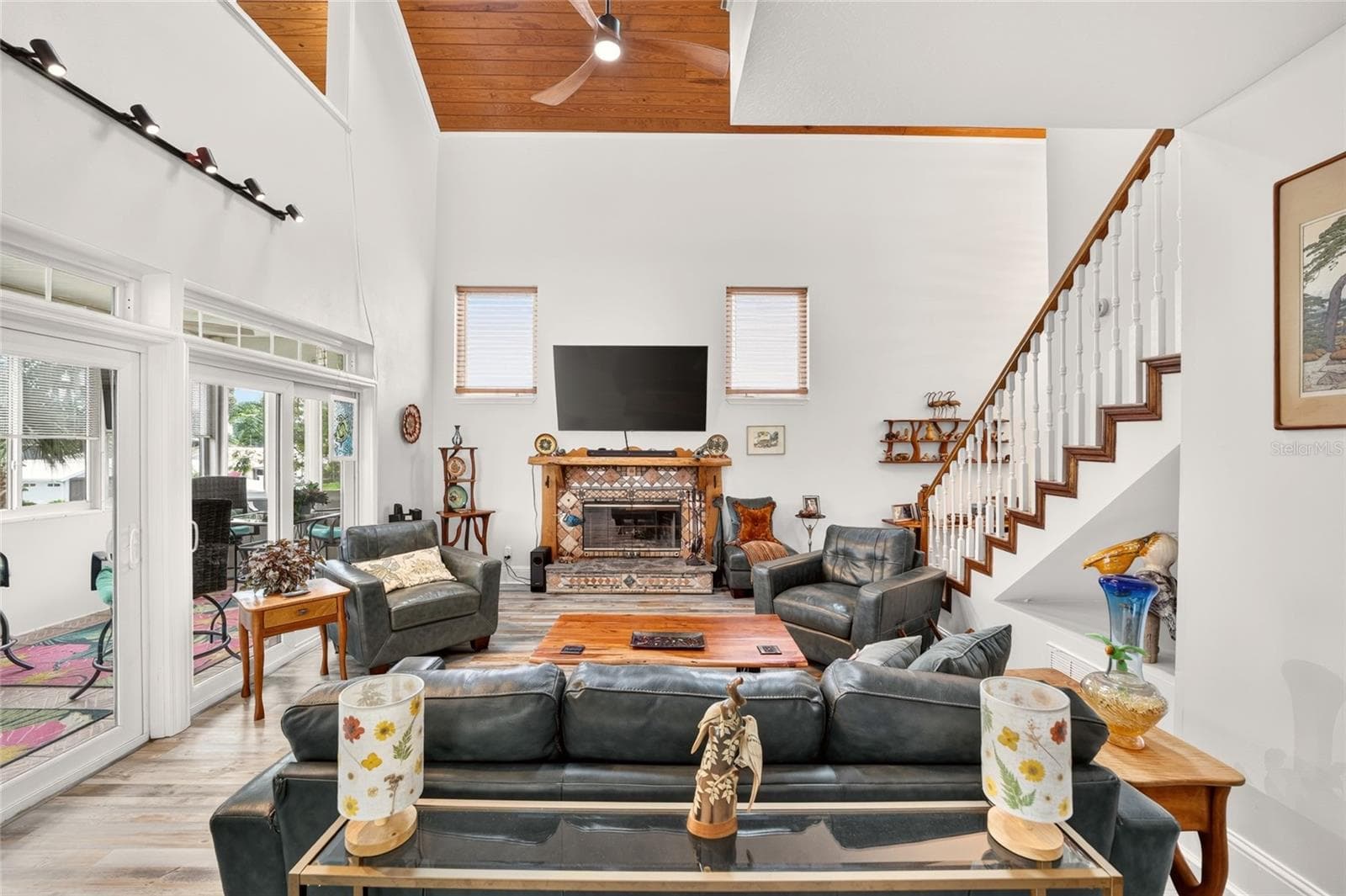 Single Family Residence at 1424 SE 5TH AVE, CRYSTAL RIVER, photo 15 of 99
