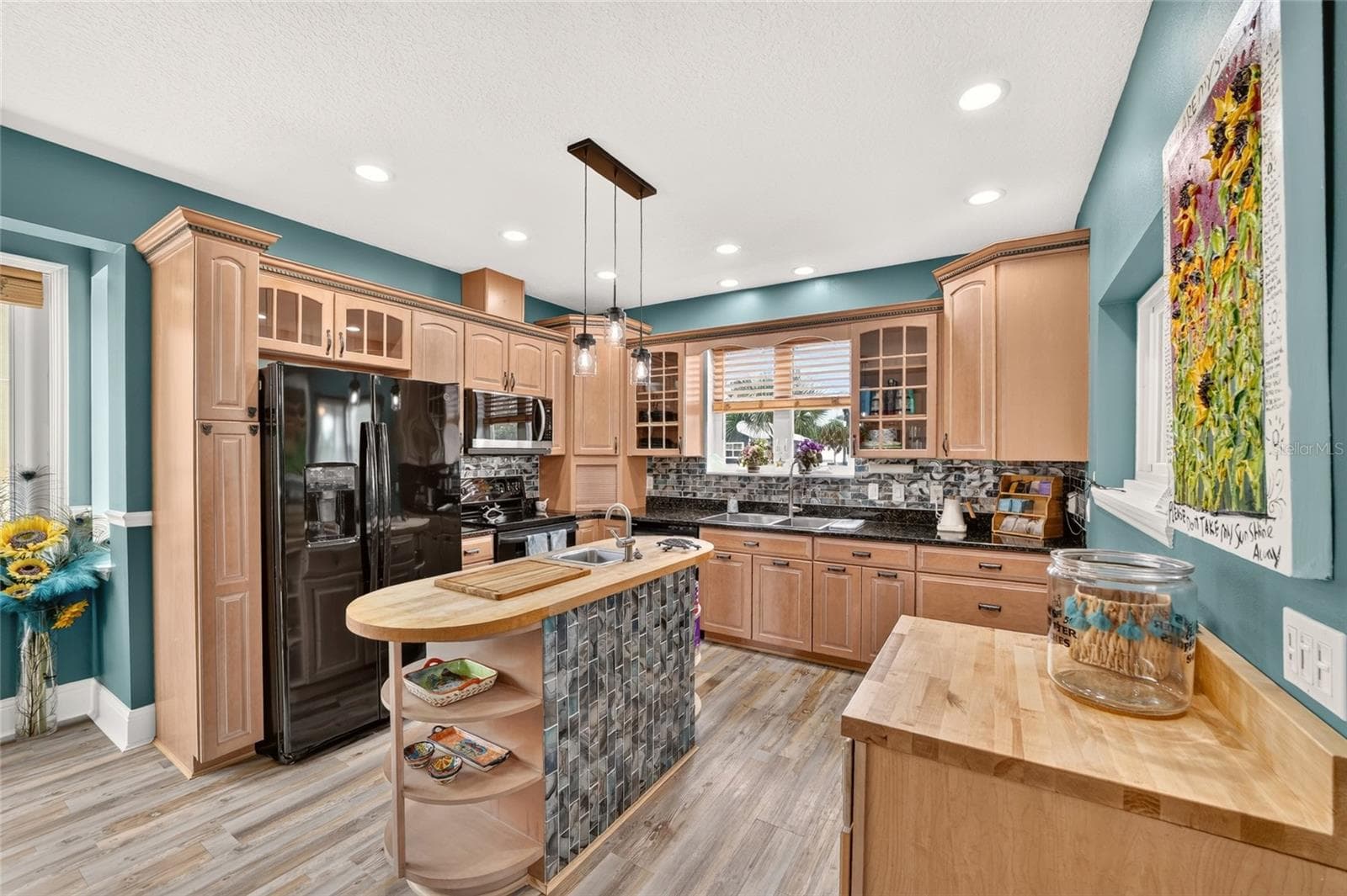 Single Family Residence at 1424 SE 5TH AVE, CRYSTAL RIVER, photo 21 of 99