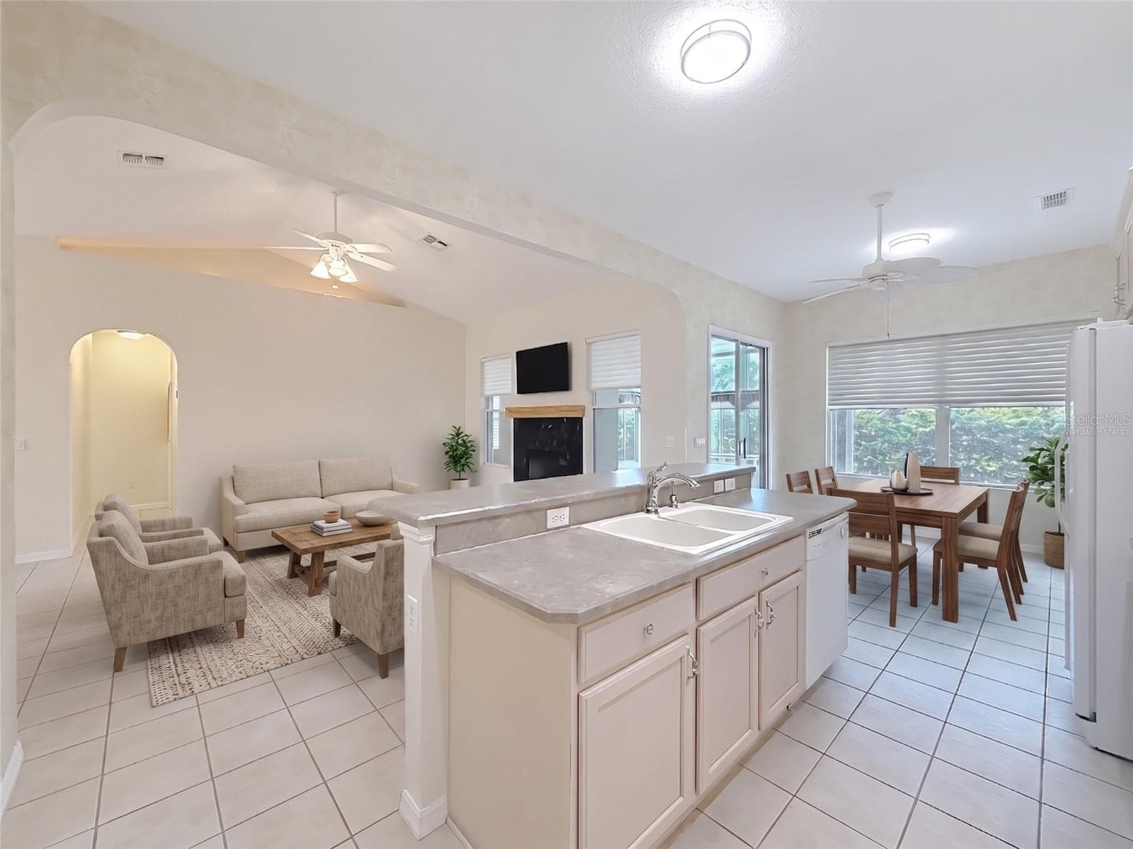 Kitchen, Family room and dinette. Virtually Staged - 11932 SE 179TH ST, SUMMERFIELD