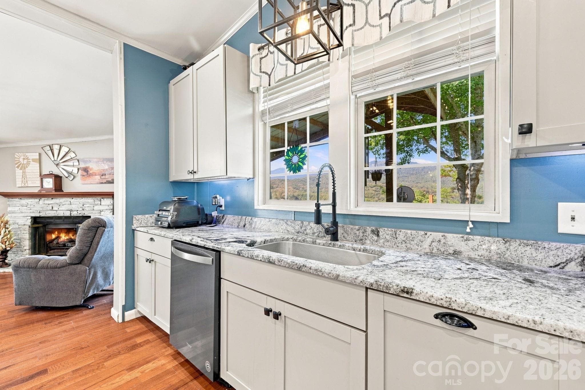 Single Family Residence at 4 Sunset Farms Road, Whittier, photo 11 of 48