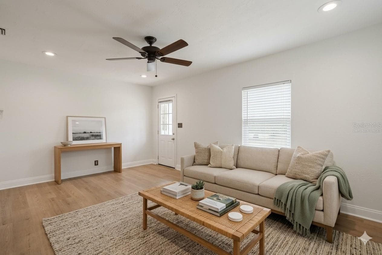 Virtually Staged Image - 2861 17TH AVE N, ST PETERSBURG