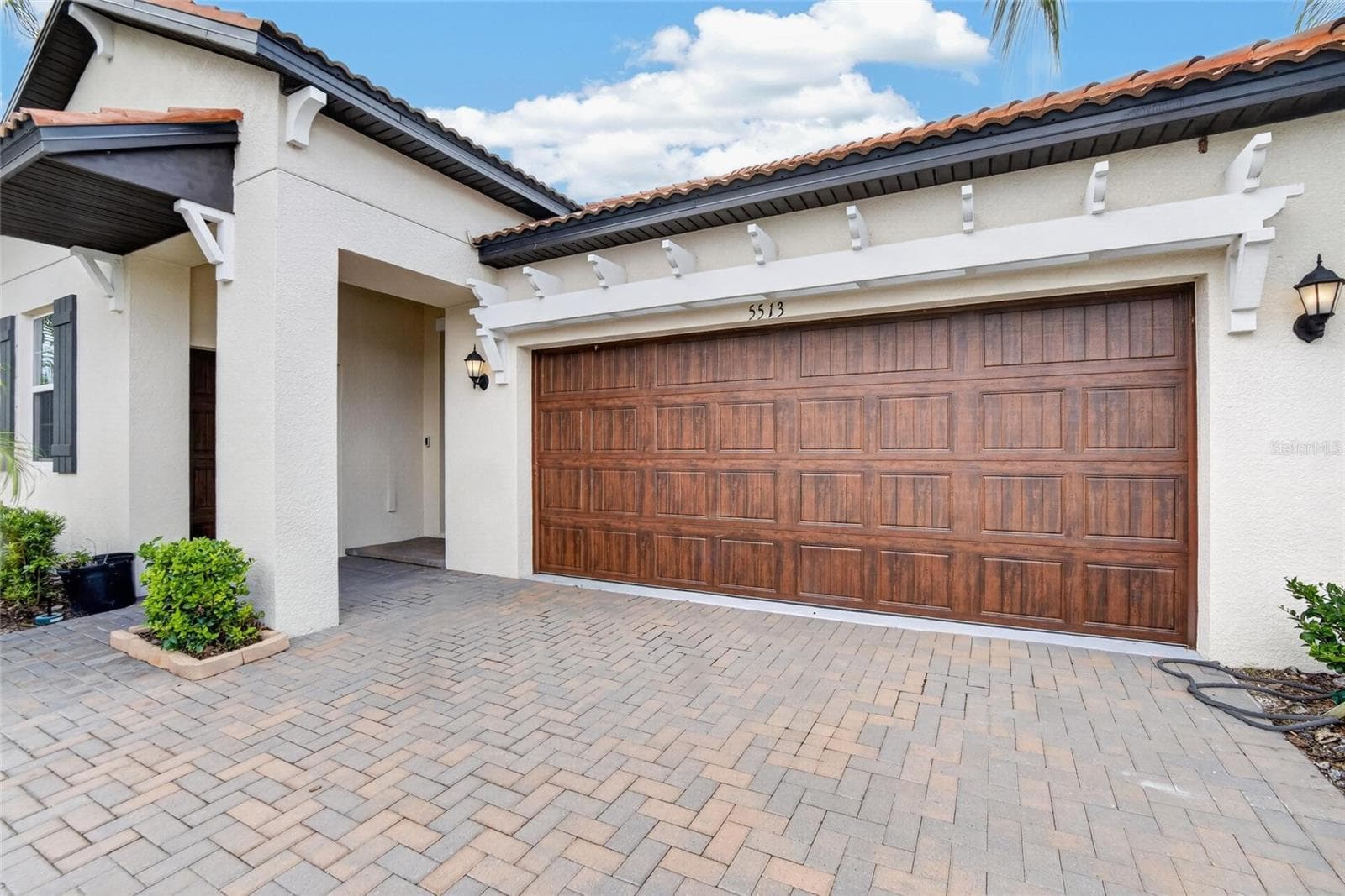Single Family Residence at 5513 LITTLE PATH DR, WIMAUMA, photo 4 of 83