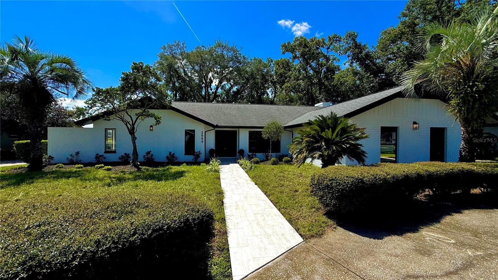 2889 HAMMOCK DR