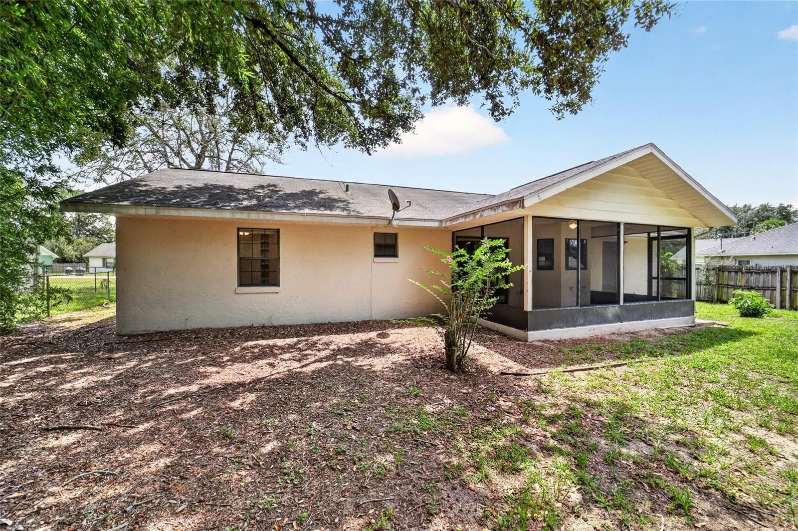 Single Family Residence at 8 BANYAN COURSE RUN, OCALA, photo 28 of 32