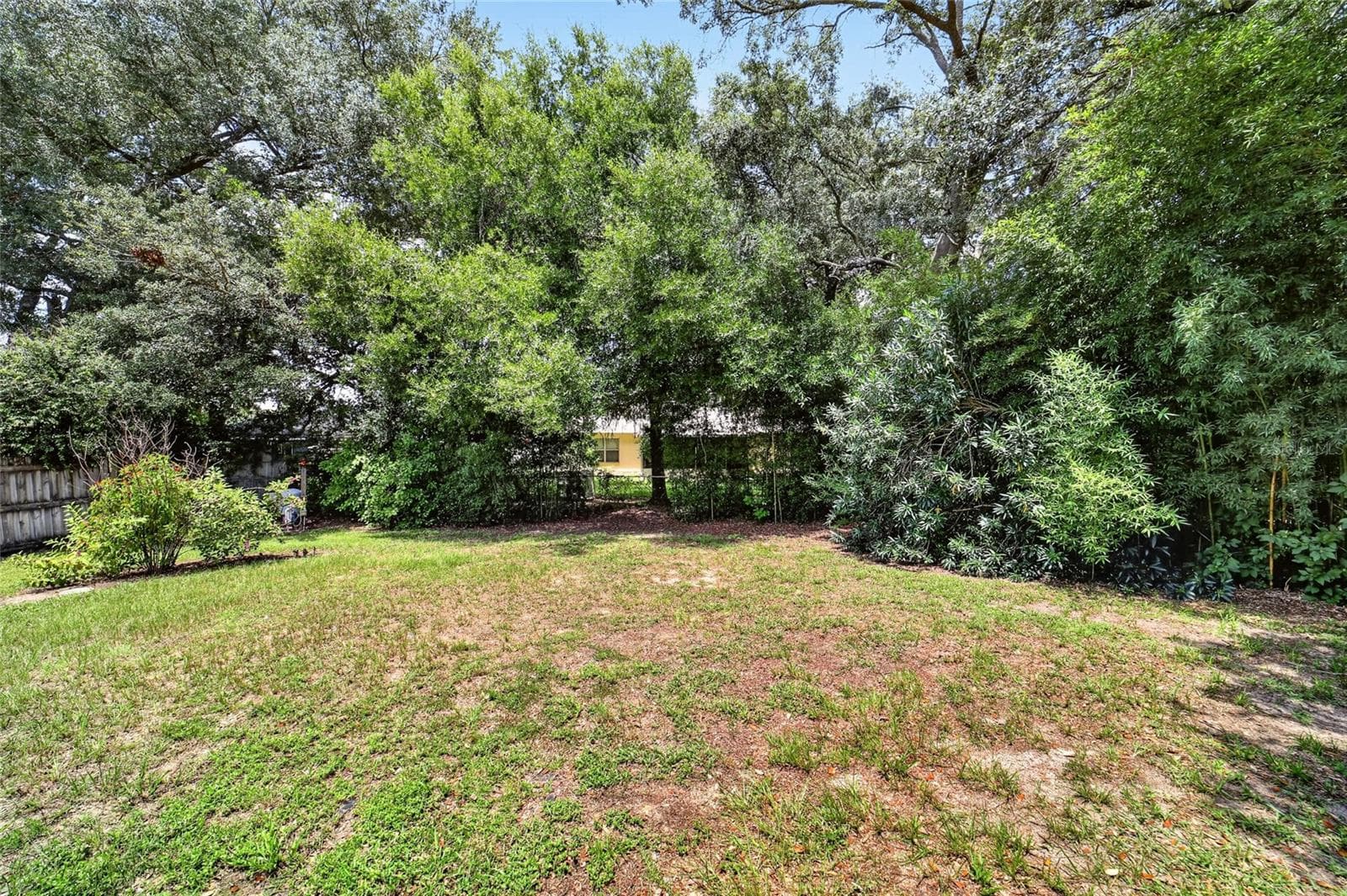 Single Family Residence at 8 BANYAN COURSE RUN, OCALA, photo 30 of 32