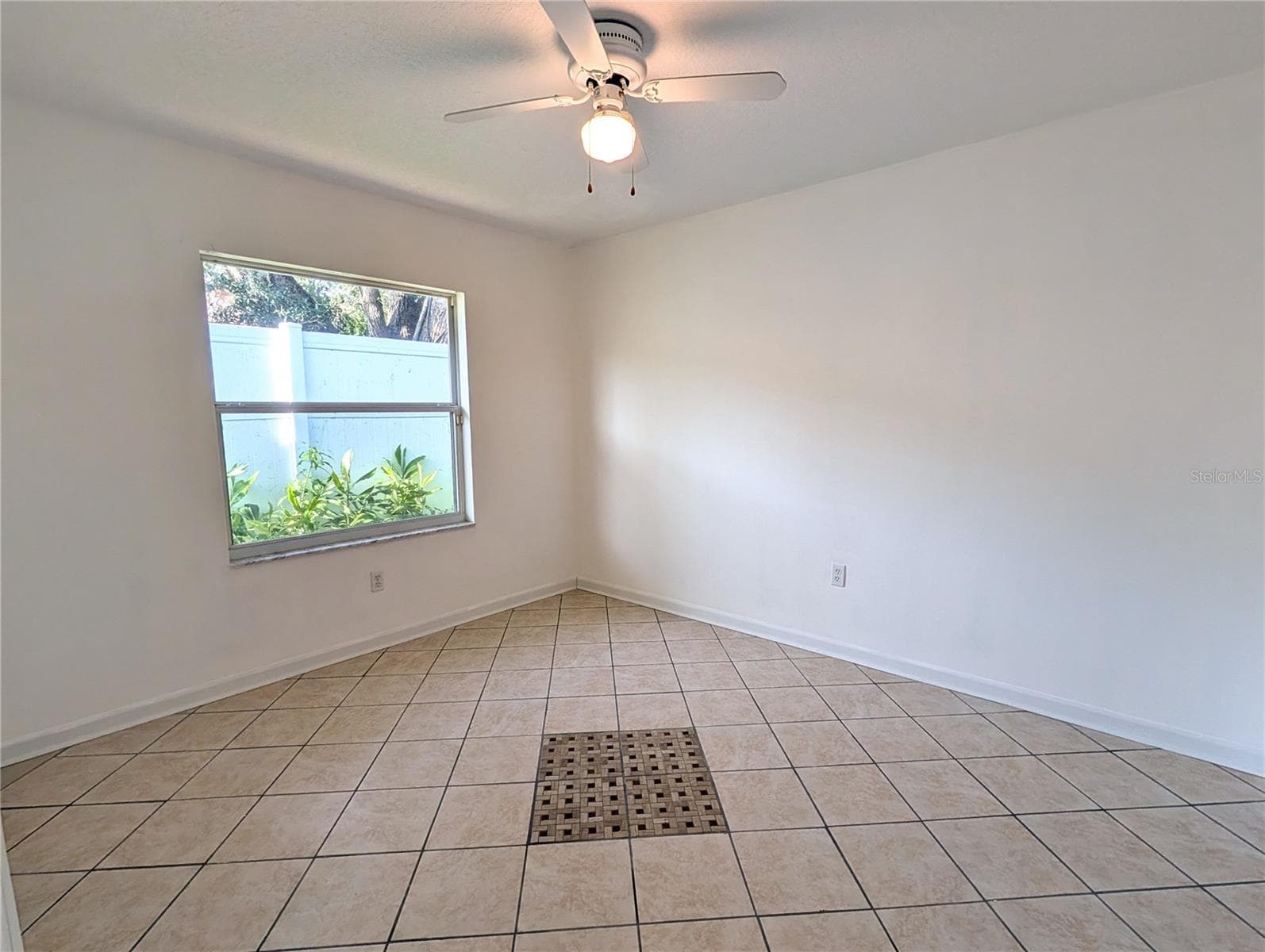 Single Family Residence at 4557 WORCESTER RD, SARASOTA, photo 20 of 40