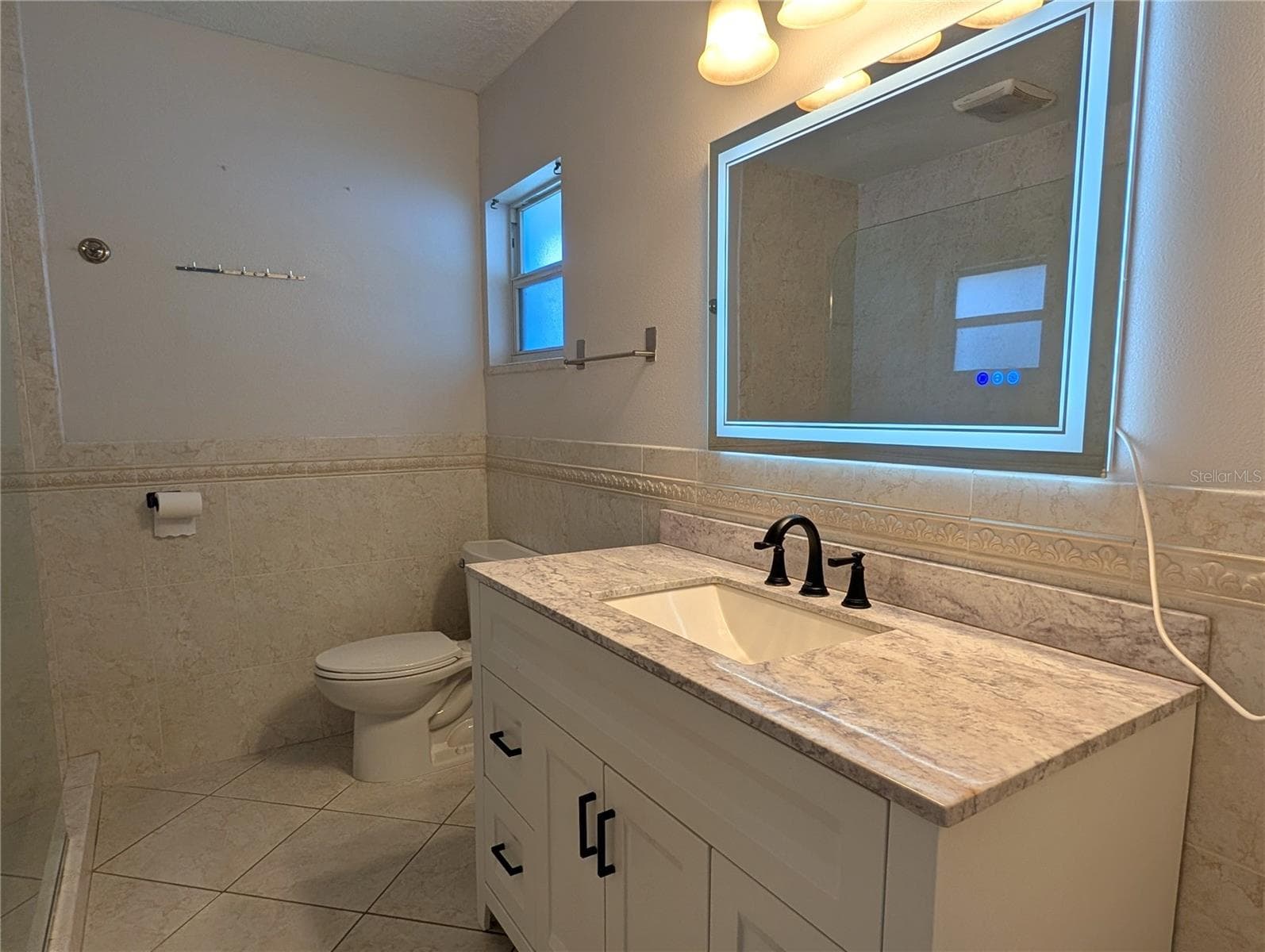 Single Family Residence at 4557 WORCESTER RD, SARASOTA, photo 22 of 40