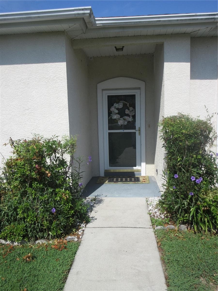 Single Family Residence at 13380 SW 32ND CT, OCALA, photo 2 of 25