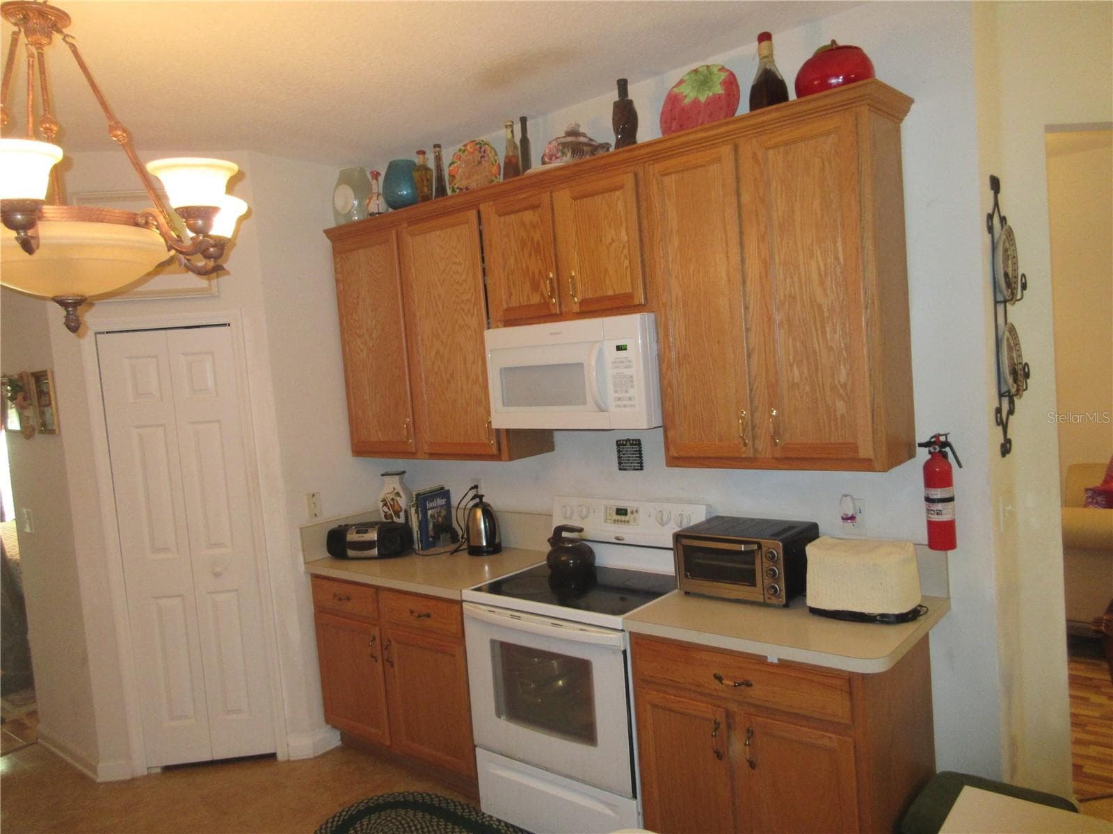 Single Family Residence at 13380 SW 32ND CT, OCALA, photo 5 of 25