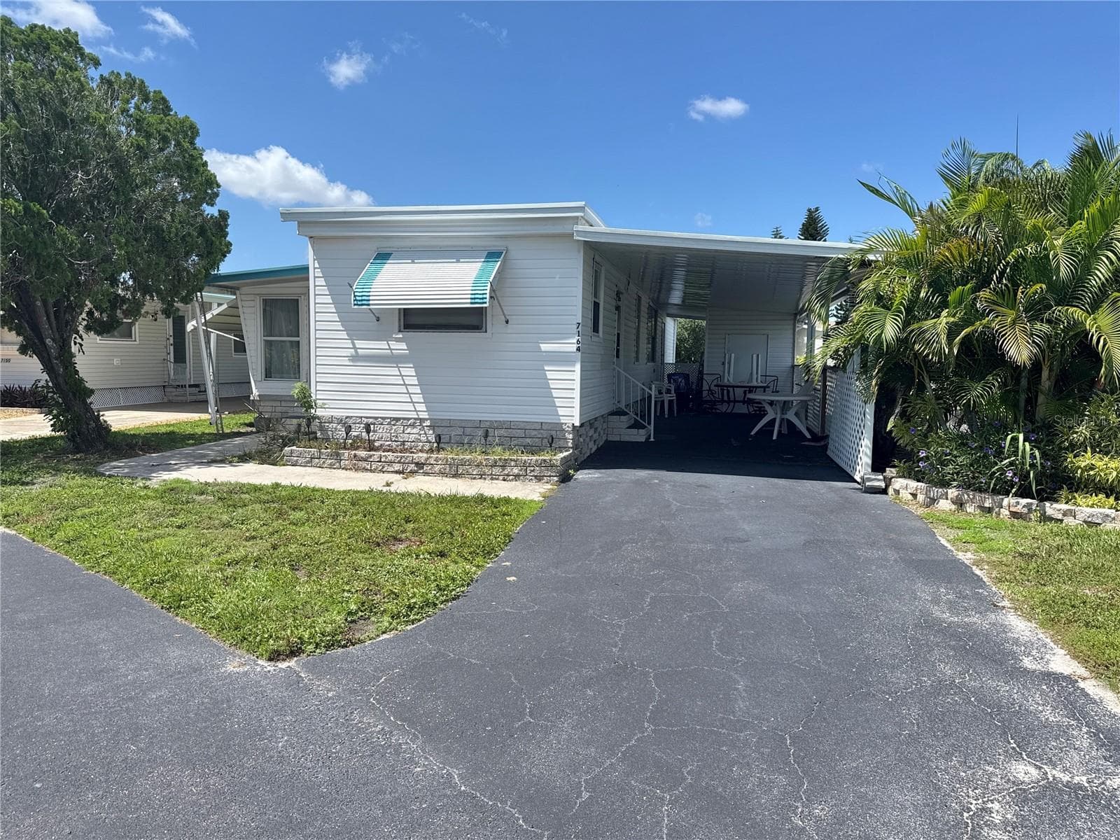 7164 MOUNT GEORGETOWN DR NE #553