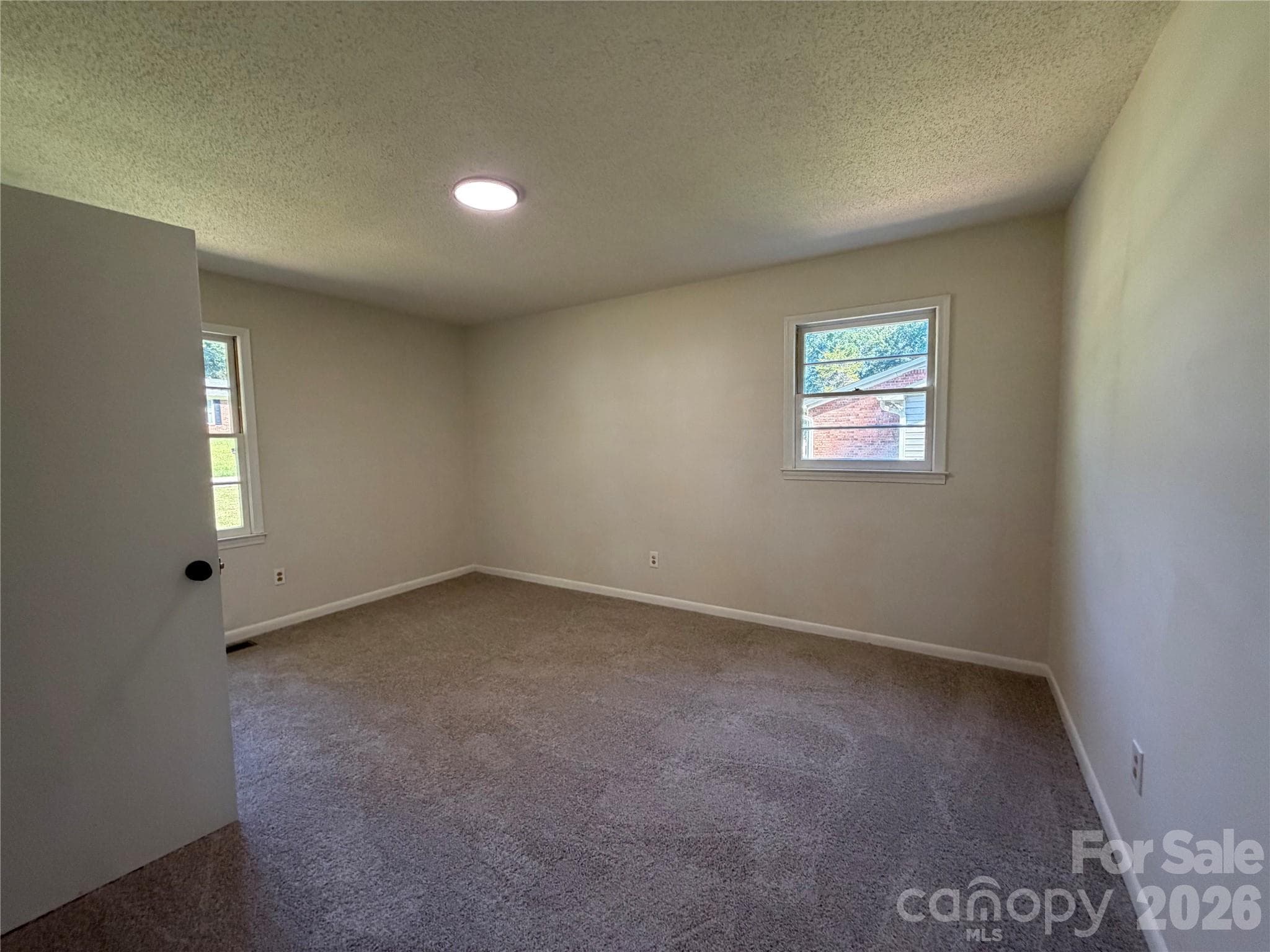 Single Family Residence at 107 Autumn Place, York, photo 11 of 15